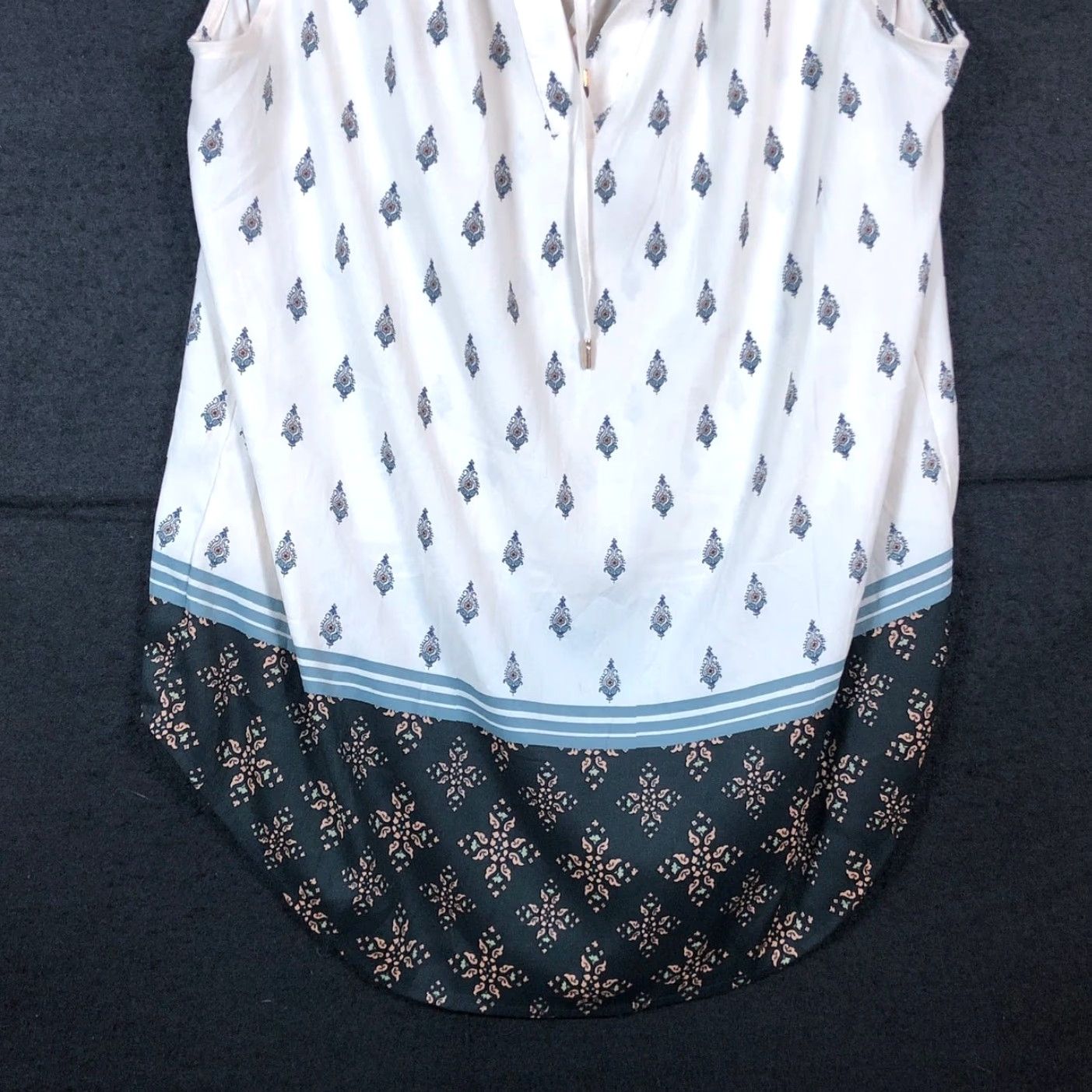 Ann Taylor VINTAGE Ann Taylor Womens Blouse White Multi Sleeveless Tank V Neck Front Tie Medium Size M / US 6-8 / IT 42-44 - 3 Thumbnail
