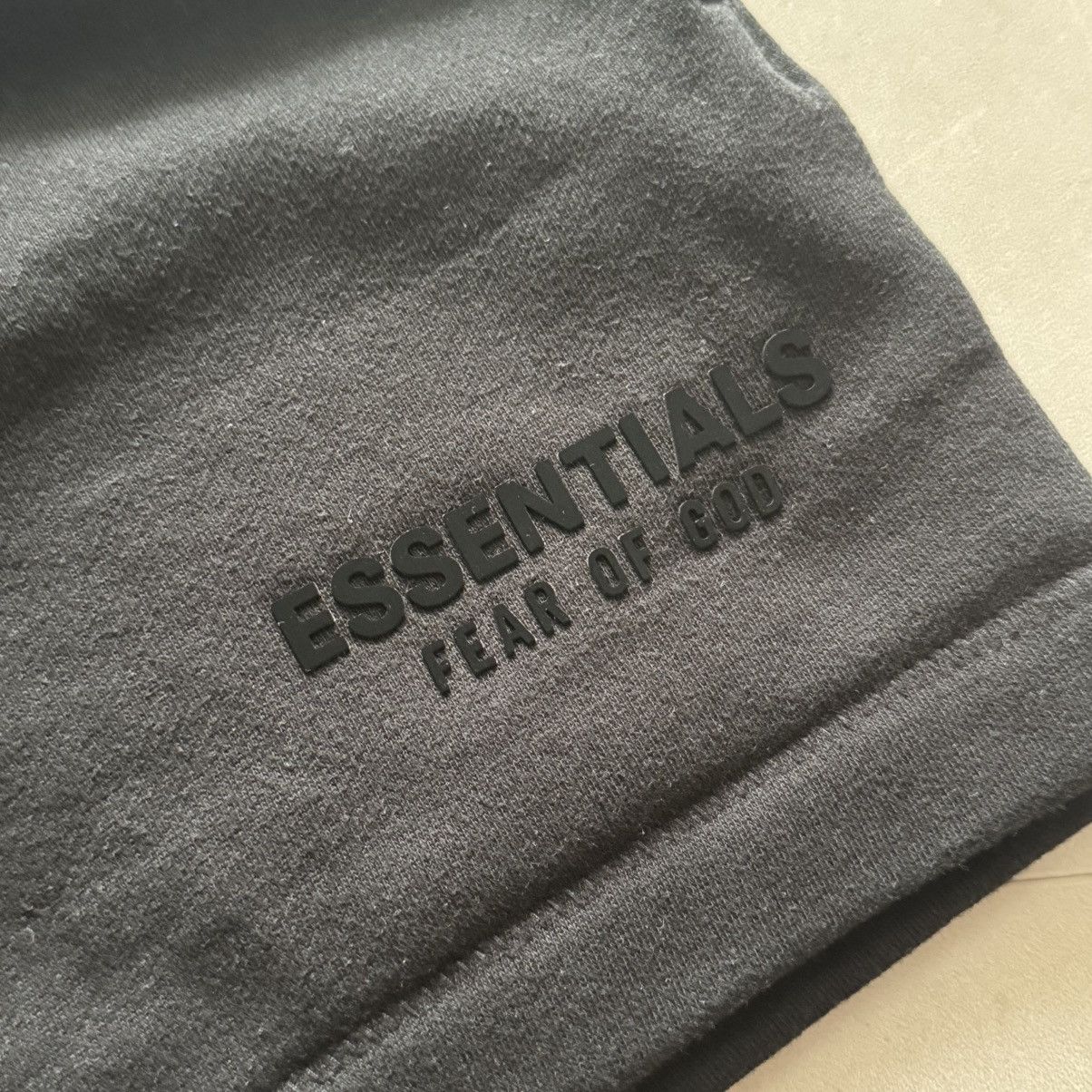 Essentials Fear Of God Essentials Wide Leg Cotton Jersey Shorts Black S Size US 30 / EU 46 - 2 Thumbnail