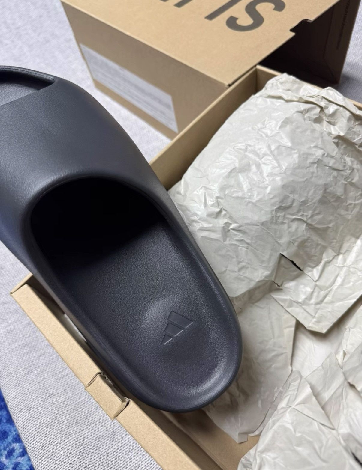 Adidas Adidas Yeezy Slide Onyx HQ6448 K37 Size US 13 / EU 46 - 3 Thumbnail