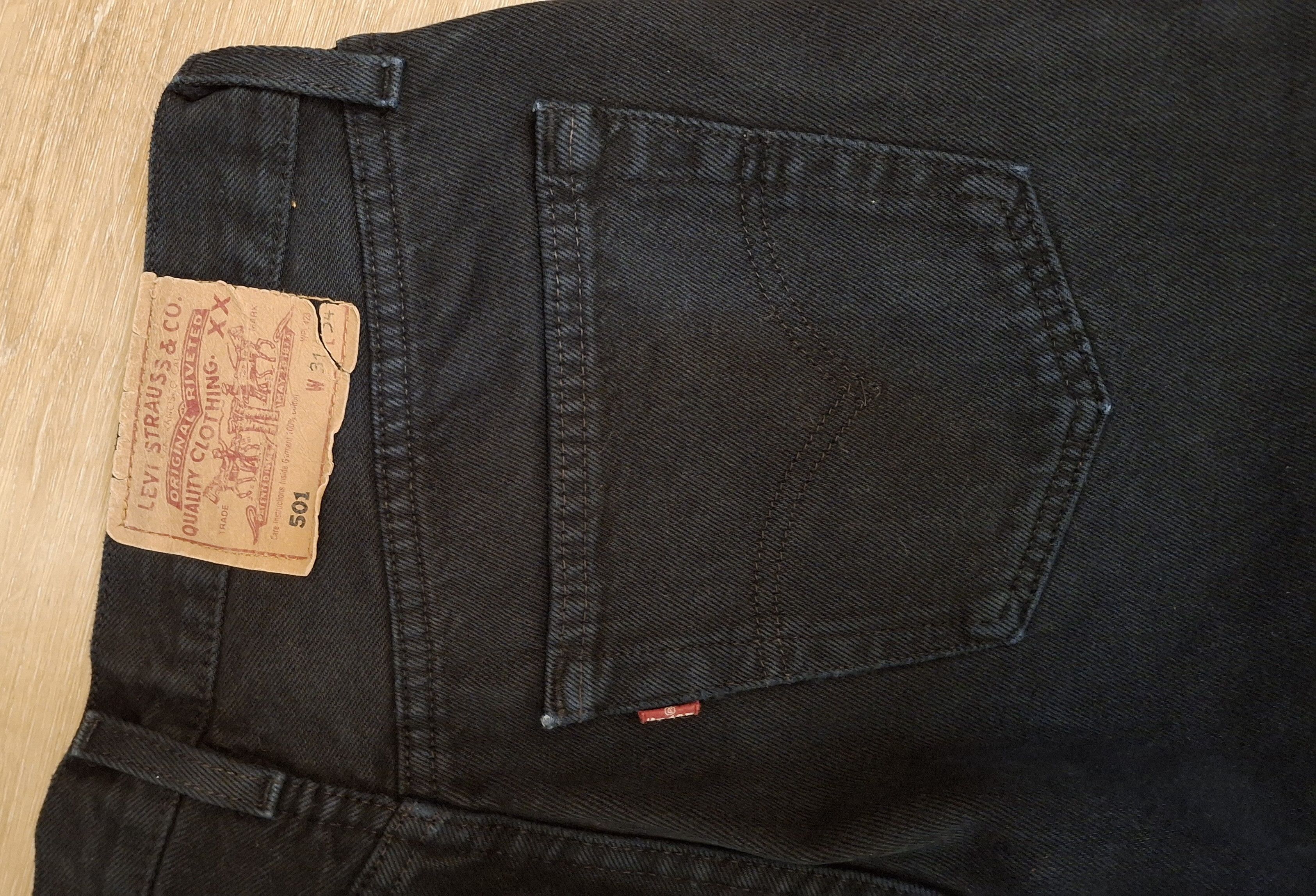 Levi's Vintage Levi’s 501 Black Jeans W31 L34 Made in Poland Size US 31 - 6 Thumbnail