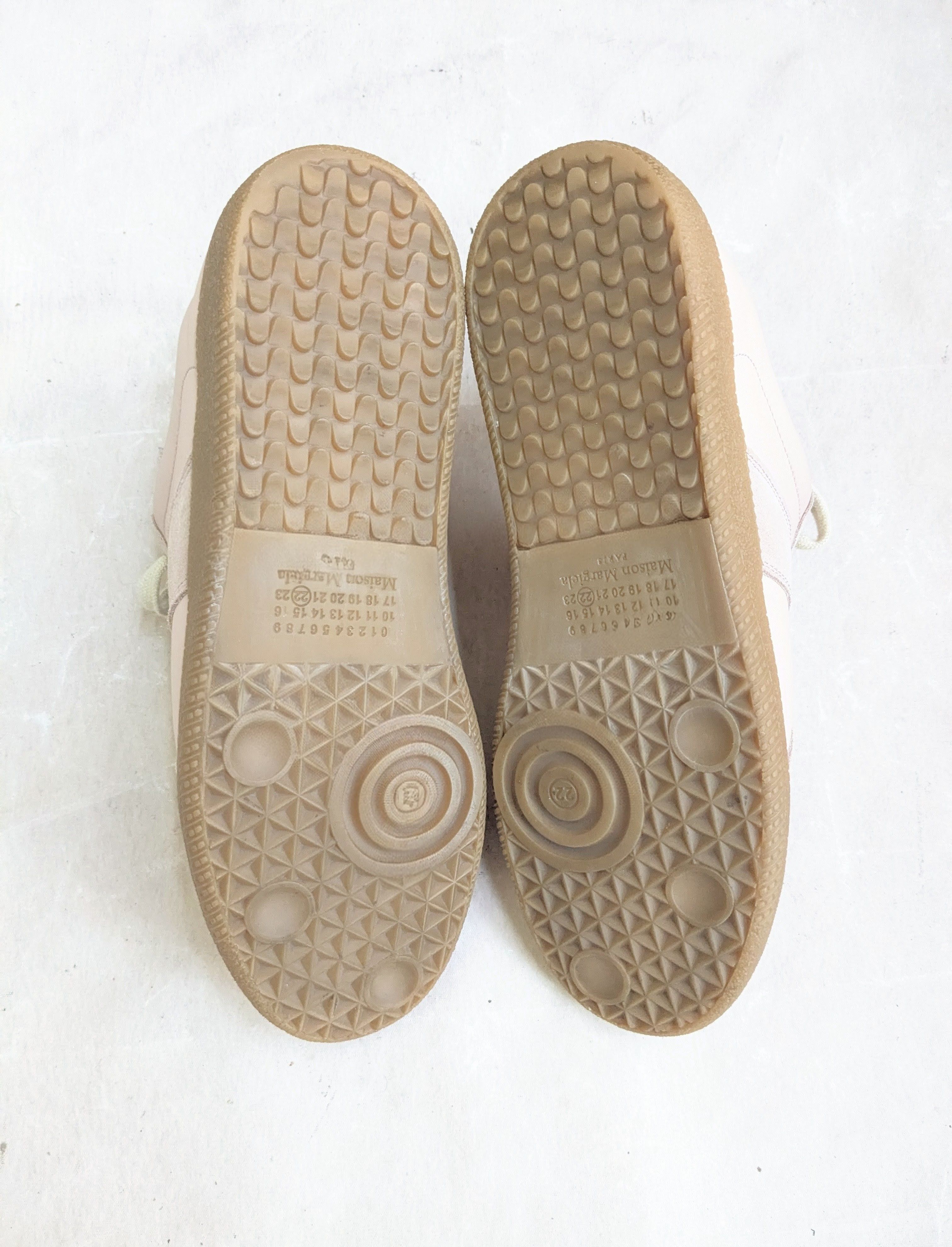 Maison Margiela Maison Margiela GAT Replica Pink 7 40 Low Tops Gum Size US 7 / EU 40 - 17 Thumbnail