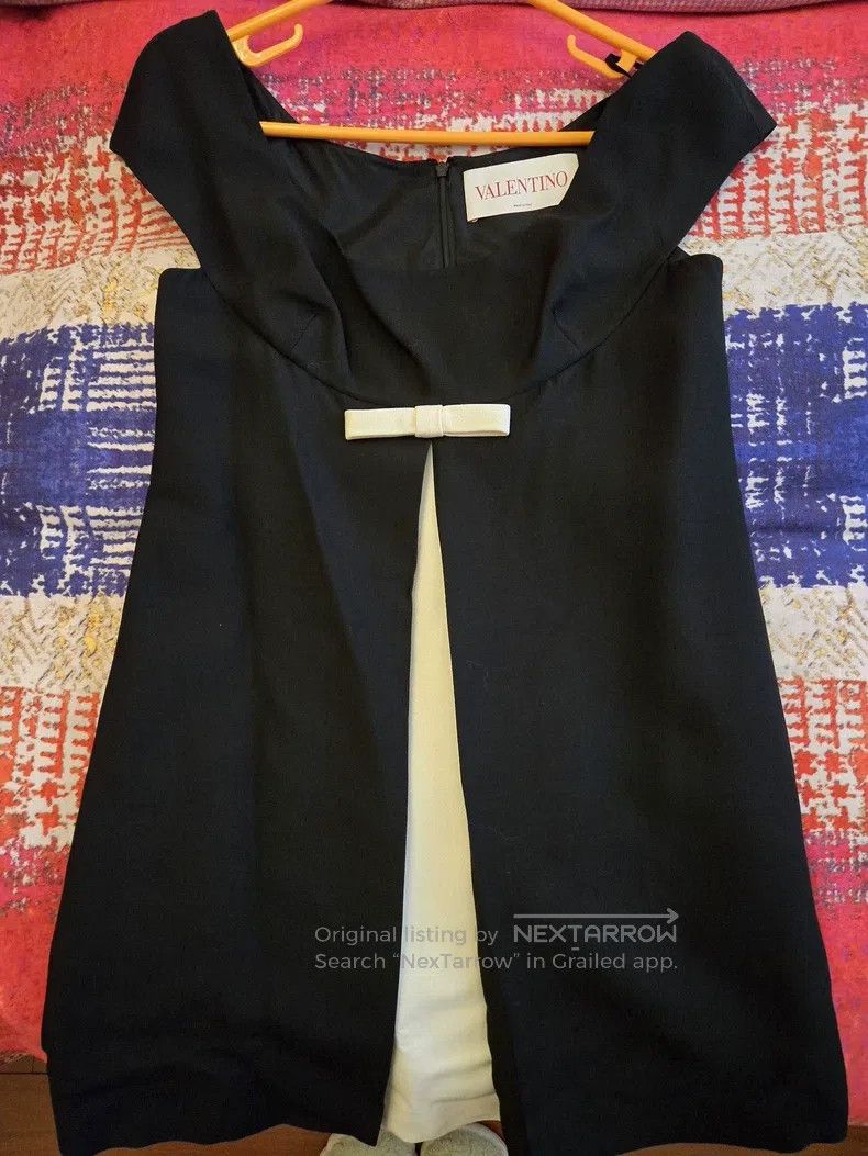 Valentino Valentino Genuine dress Size L / US 10 / IT 46 - 1 Thumbnail