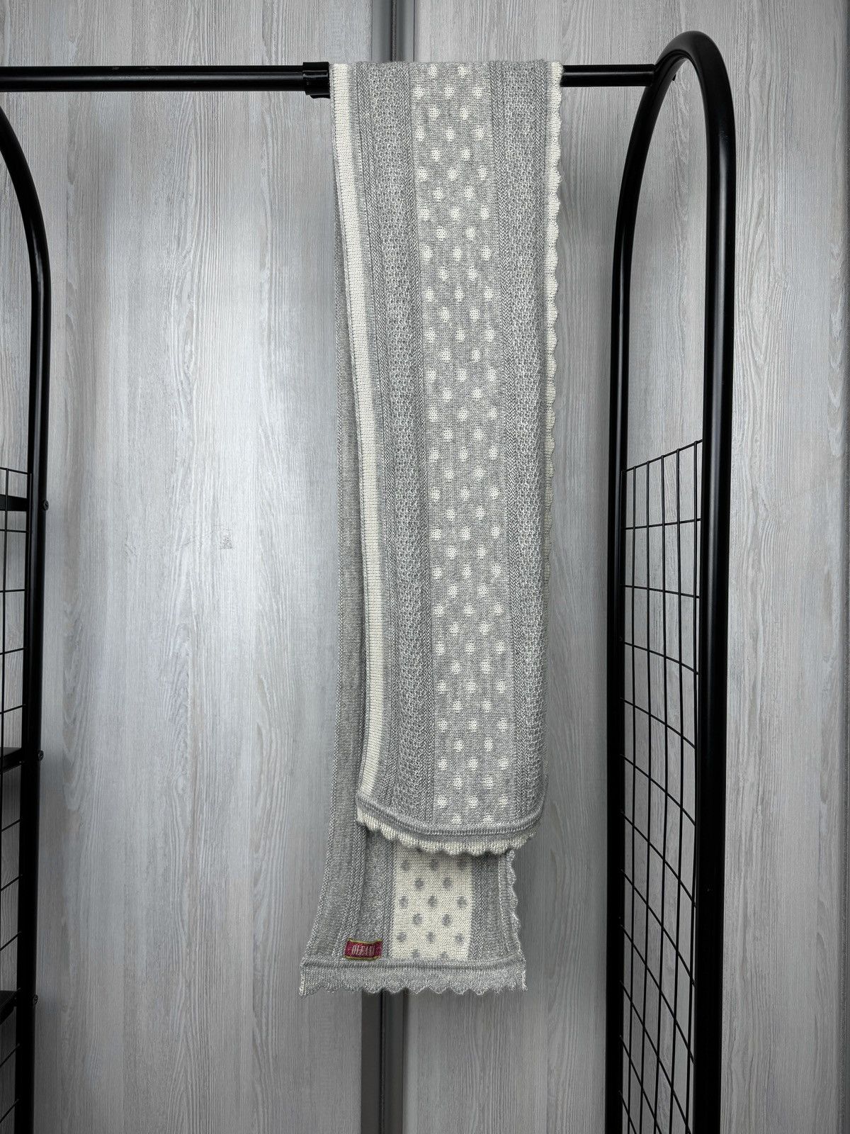Other Oleana Wool Knit Scarf Grey White Size ONE SIZE - 8 Thumbnail