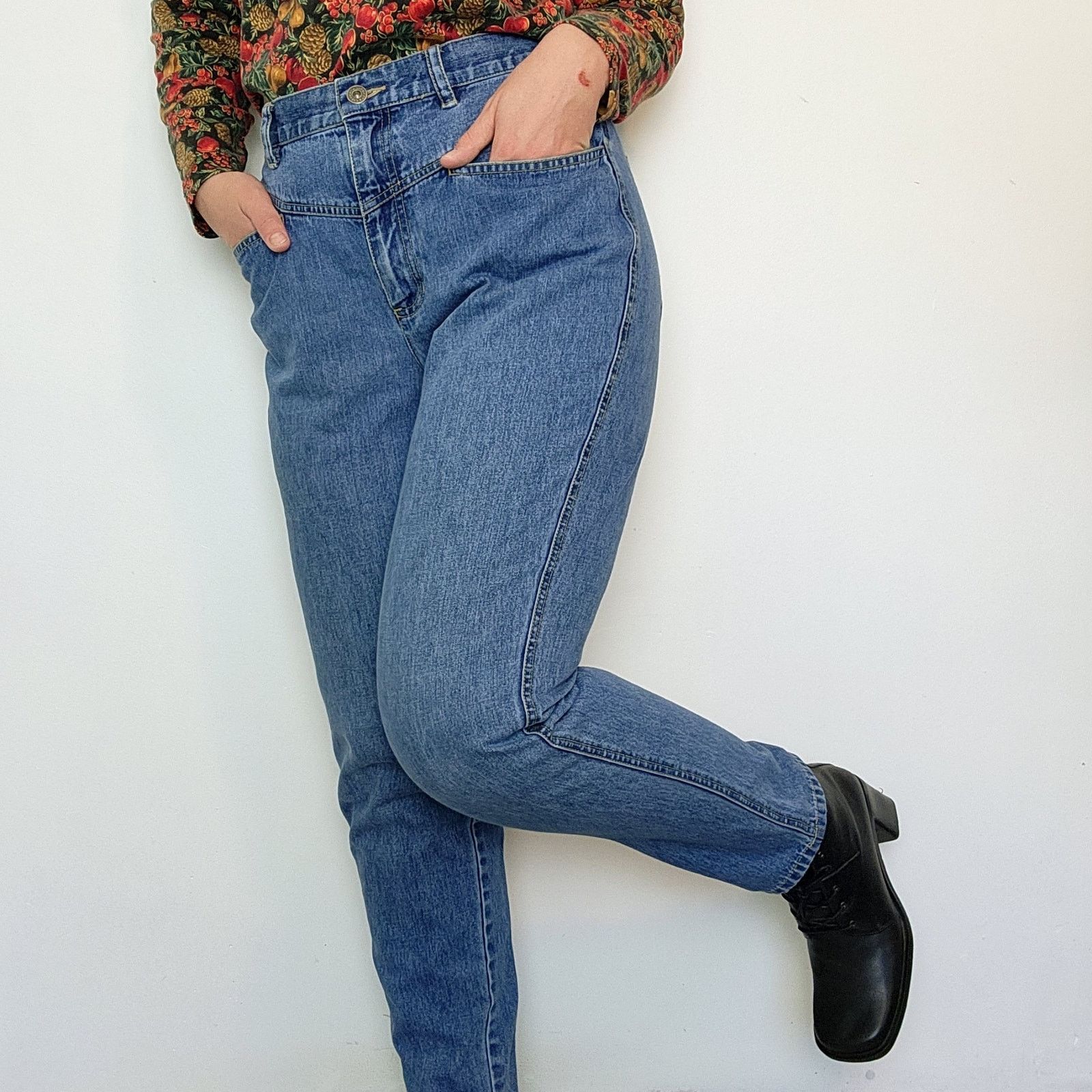 Vintage Vintage Lizwear 90s High Rise Jeans 14 Yoke Medium Wash 80s Size 36" / US 14 / IT 50 - 6 Thumbnail
