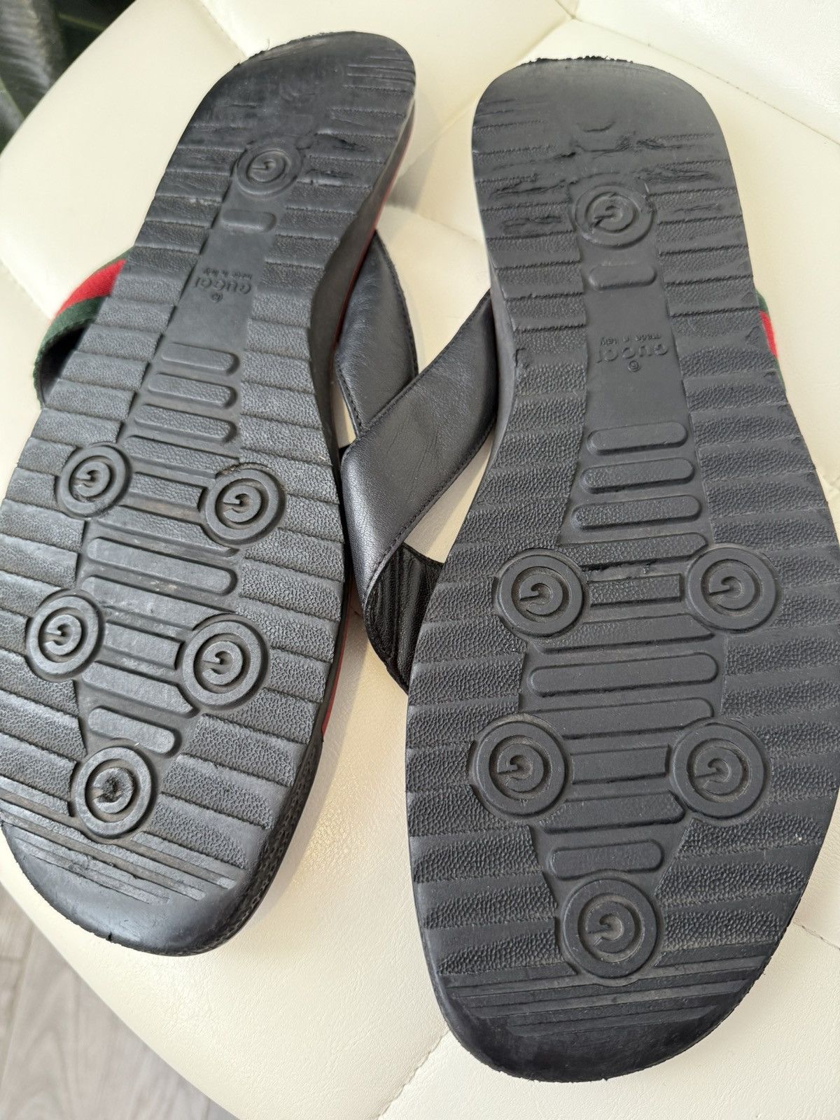 Gucci Gucci Black Leather Flip Flops Sandals GG Web Stripe Slides Size US 11 / EU 44 - 21 Thumbnail