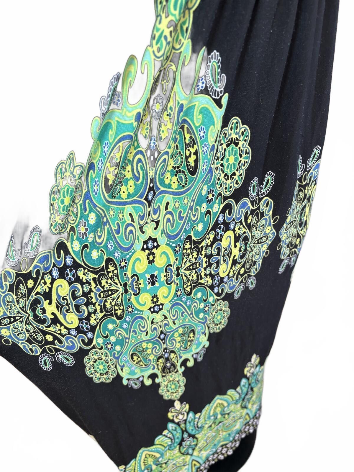 Staple Snap Bohemian Maxi Dress with Green & Blue Paisley Print. M Size M / US 6-8 / IT 42-44 - 3 Thumbnail