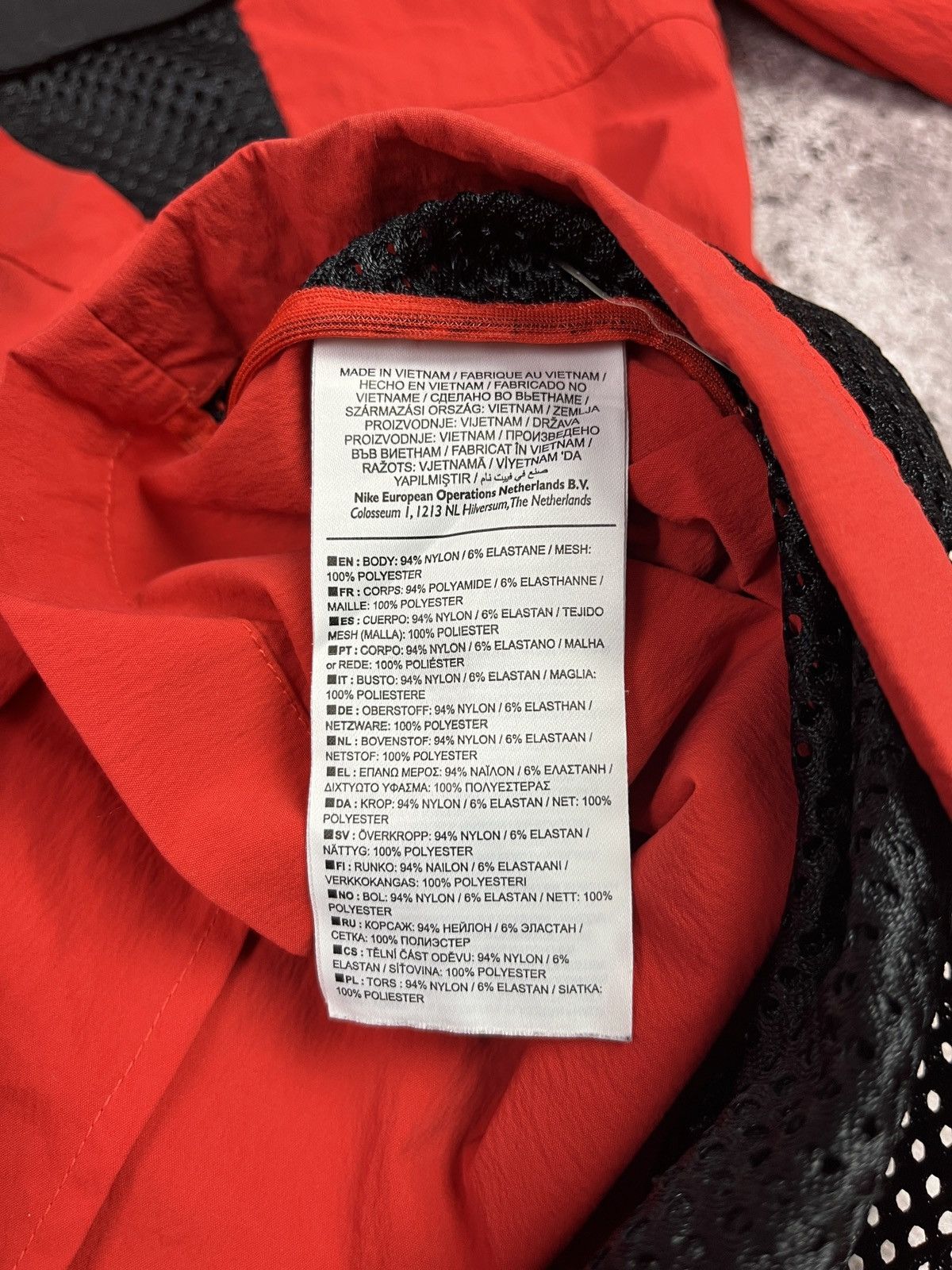 Nike ACG Nike ACG Technical Zip Shirt Red Mesh Panel Utility Outdoor Size US L / EU 52-54 / 3 - 9 Thumbnail
