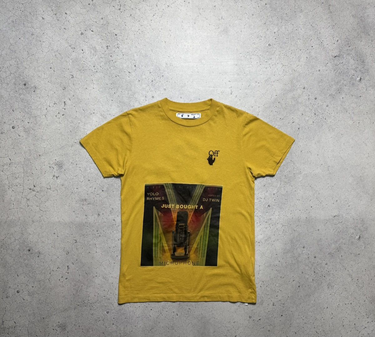 Off-White Off-White Luxury T-Shirt Big Logo Size S Size US S / EU 44-46 / 1 - 1 Thumbnail