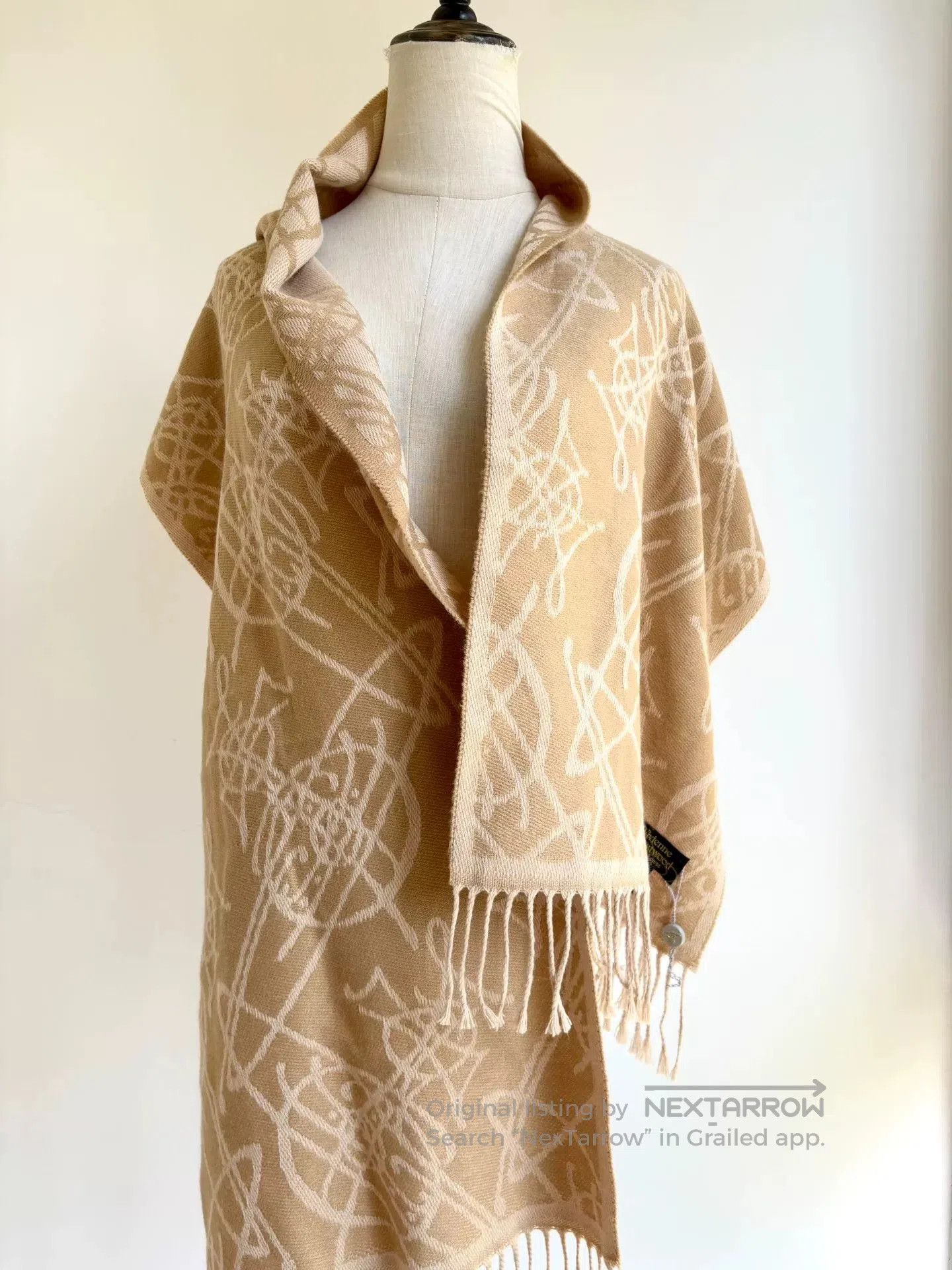 Vivienne Westwood Vivienne Westwood Vintage Beige Saturn Scarf. Size ONE SIZE - 4 Thumbnail