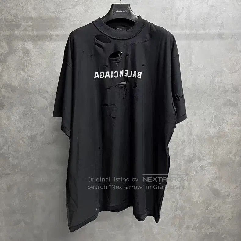 Balenciaga Balenciaga Black Logo Short Sleeve T-shirt. Size US XS / EU 42 / 0 - 1 Thumbnail