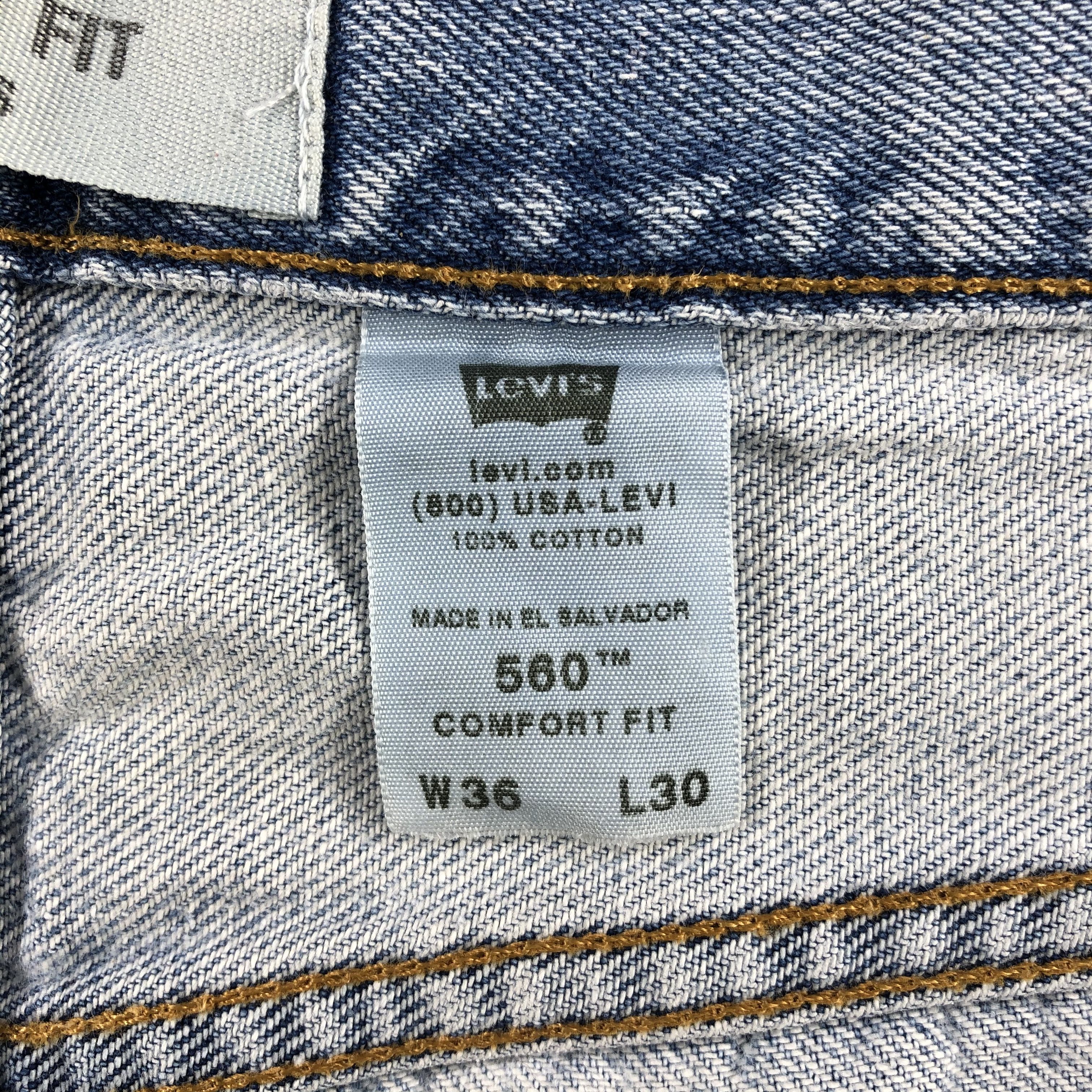 Levi's Vintage Light Wash Levis 560 Jeans-J1871 Size US 35 - 12 Thumbnail