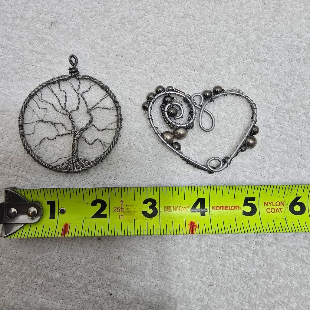 The Unbranded Brand Women's Unbranded Silver Wire Tree of Life & Heart pendants Size ONE SIZE - 6 Thumbnail
