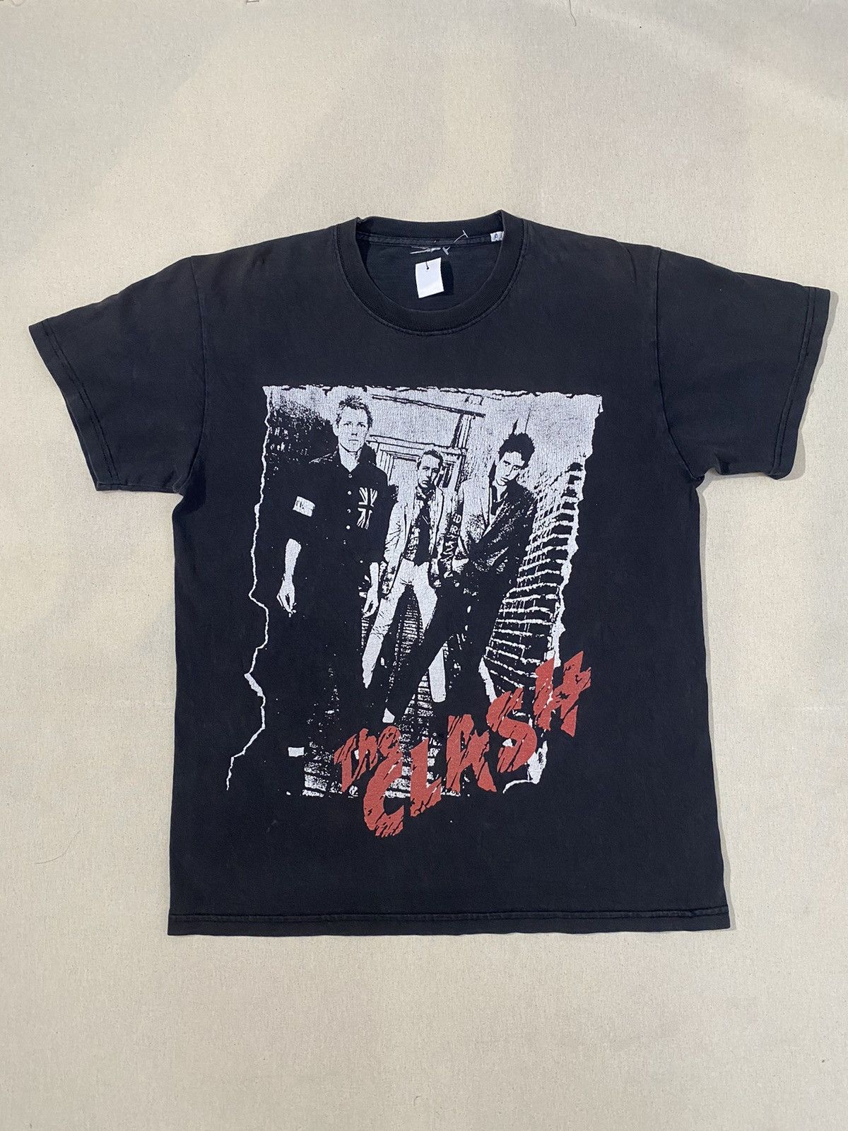Vintage Vintage The Clash Punk Band Size US M / EU 48-50 / 2 - 1 Thumbnail