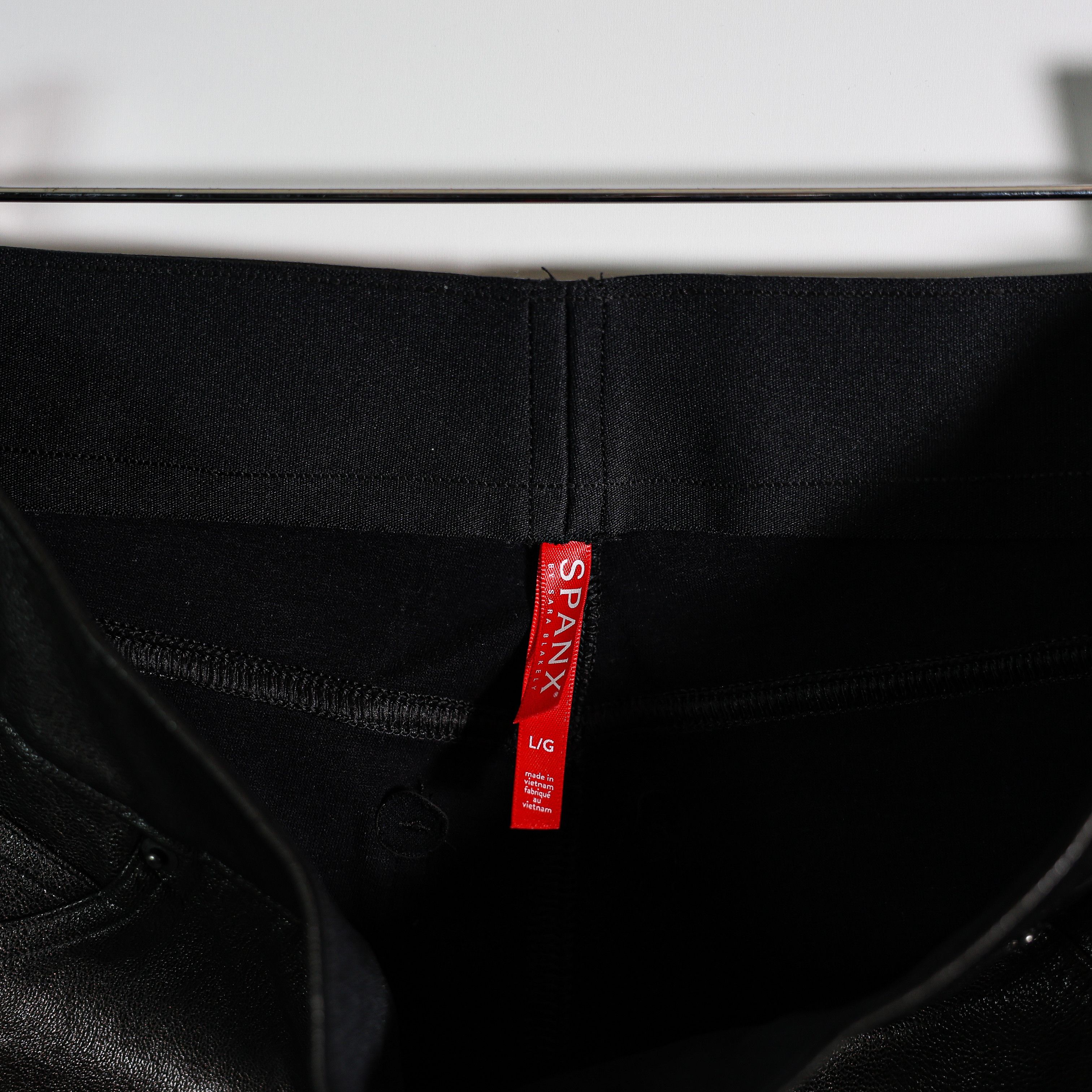 Spanx Spanx Like Leather Faux Vegan Skinny Mid Size 32" / US 10 / IT 46 - 2 Thumbnail