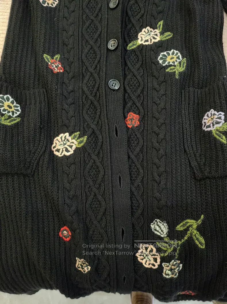 Valentino Valentino Black vintage pattern embroidery Size S / US 4 / IT 40 - 1 Thumbnail