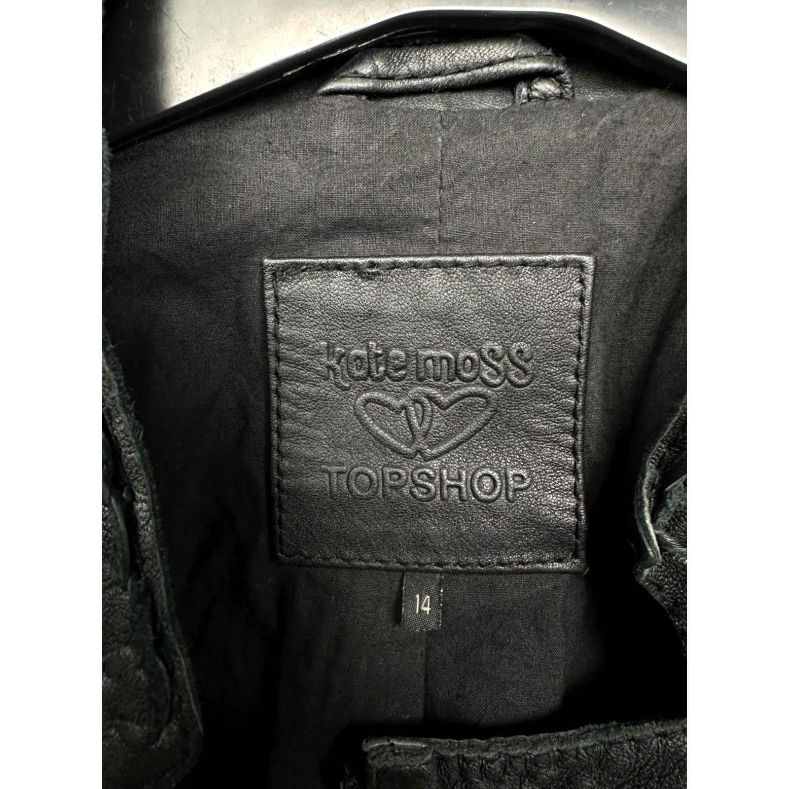 Topshop Kate Moss Topshop Patchwork Black Leather Jacket Size UK 14 (L) Womens Jacket Black Leather Motorcycle Patchwork Zipper Topshop Size L / US 10 / IT 46 - 4 Thumbnail