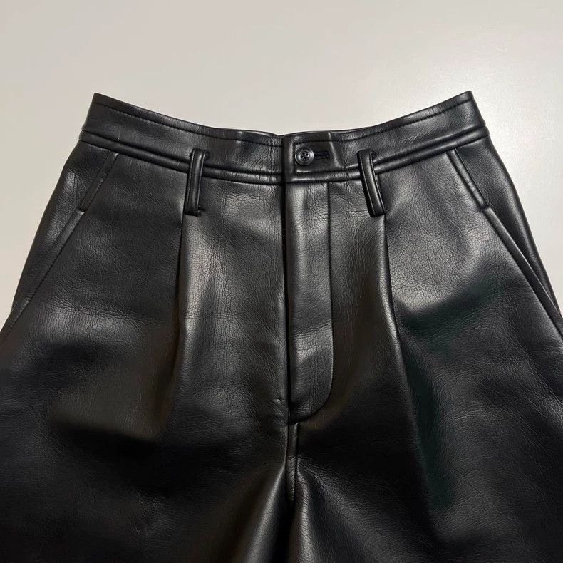 Comme des Garcons Comme des Garcons size S Black leather shorts Size 24" / US 00 / IT 34 - 3 Thumbnail
