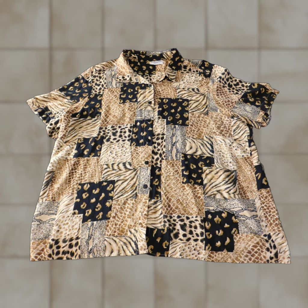 Vintage Alfred Dunner Button-Up Shirt Womens 22W Brown Floral Box Collared Short Sleeve Polyester Stretch Casual Regular Men/Women Not specified Size 3XL / US 20-22 - 1 Thumbnail