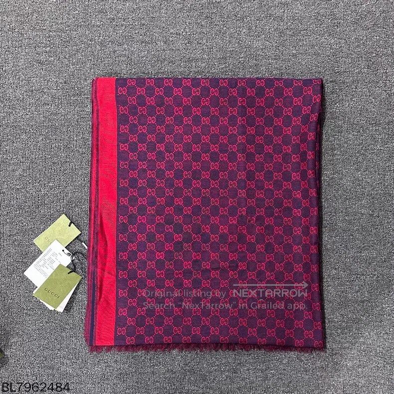 Gucci Gucci Purple-red full-print logo scarf Size ONE SIZE - 1 Thumbnail