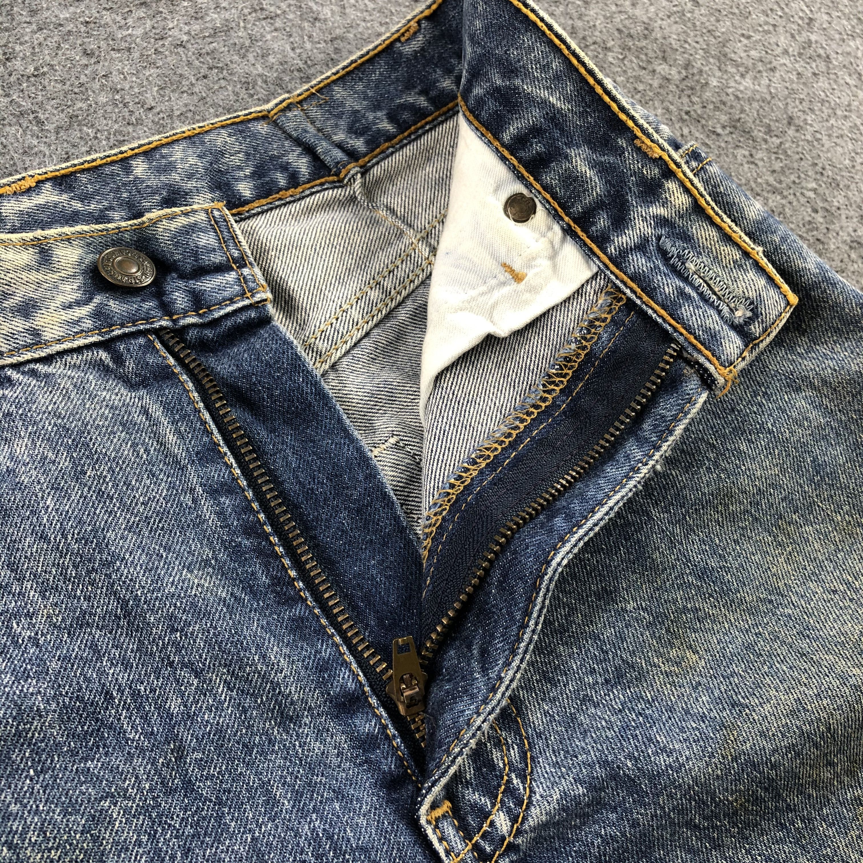 Levi's × Vintage Vintage 90s Blue Wash Levis 502 Jeans-J2265 Size US 28 / EU 44 - 6 Thumbnail