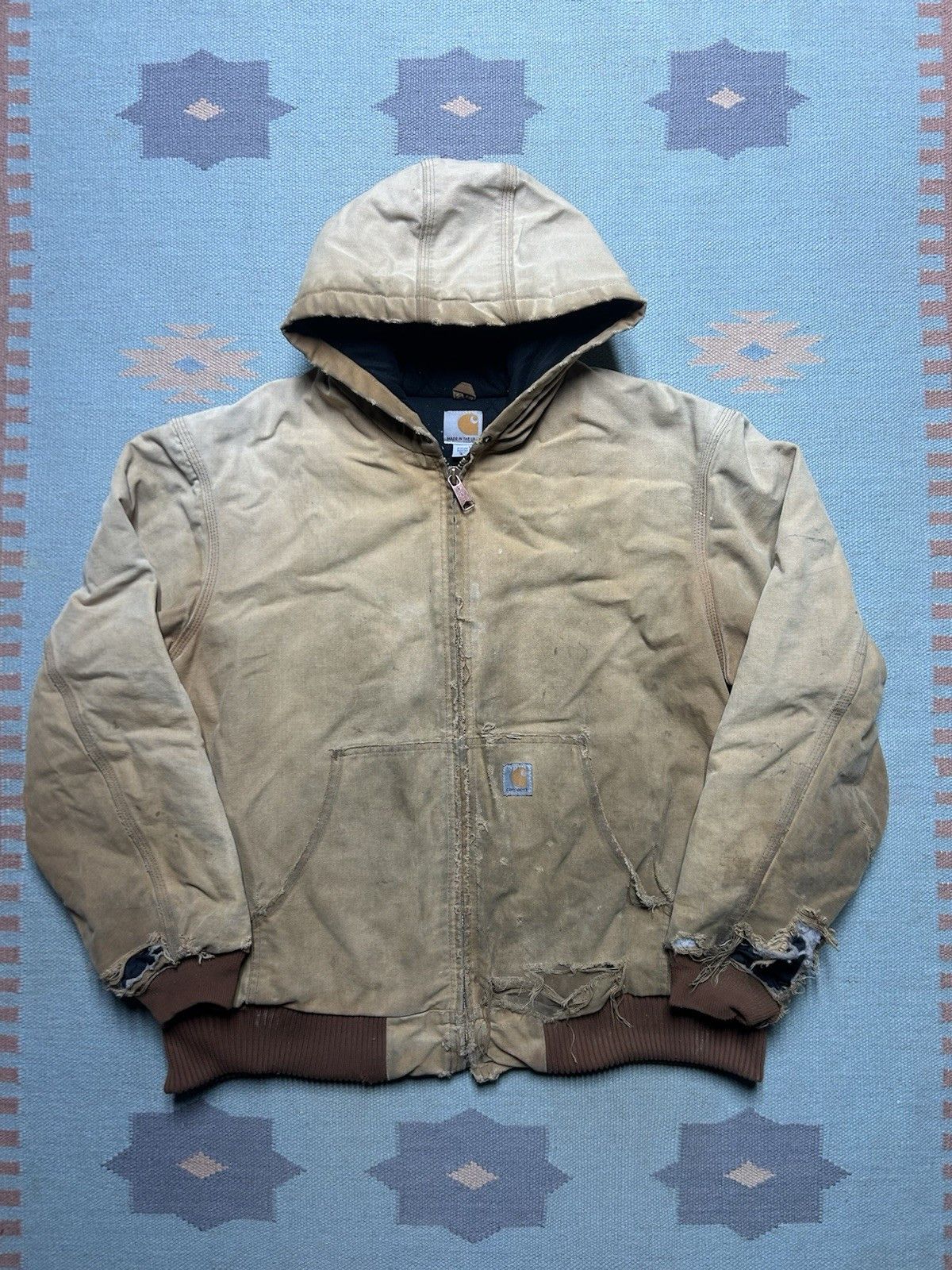Vintage Vtg Carhartt hooded work jacket j130 j140 distressed fade XL Size US XL / EU 56 / 4 - 1 Thumbnail