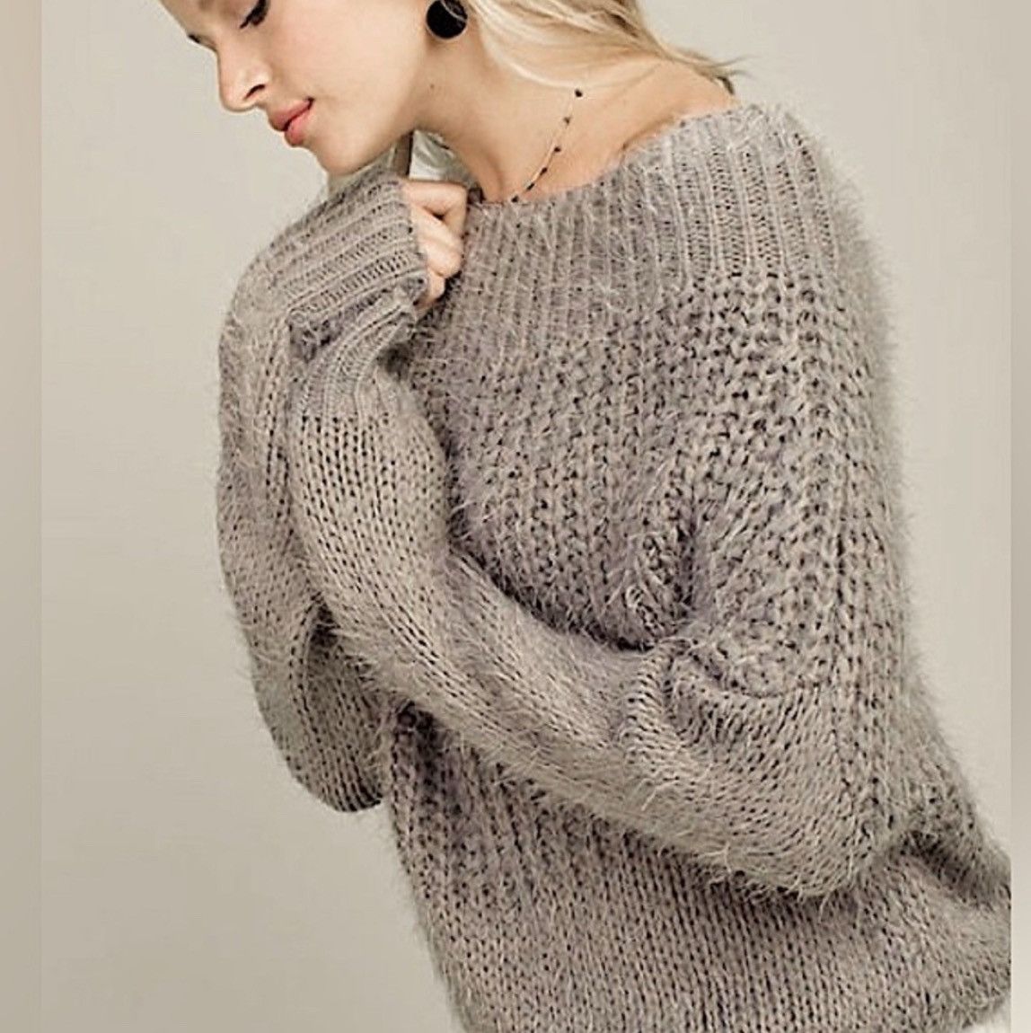 Designer × Other NWOT, Active USA Women’s Grey Off Shoulder Sweater. Size S / US 4 / IT 40 - 12 Thumbnail