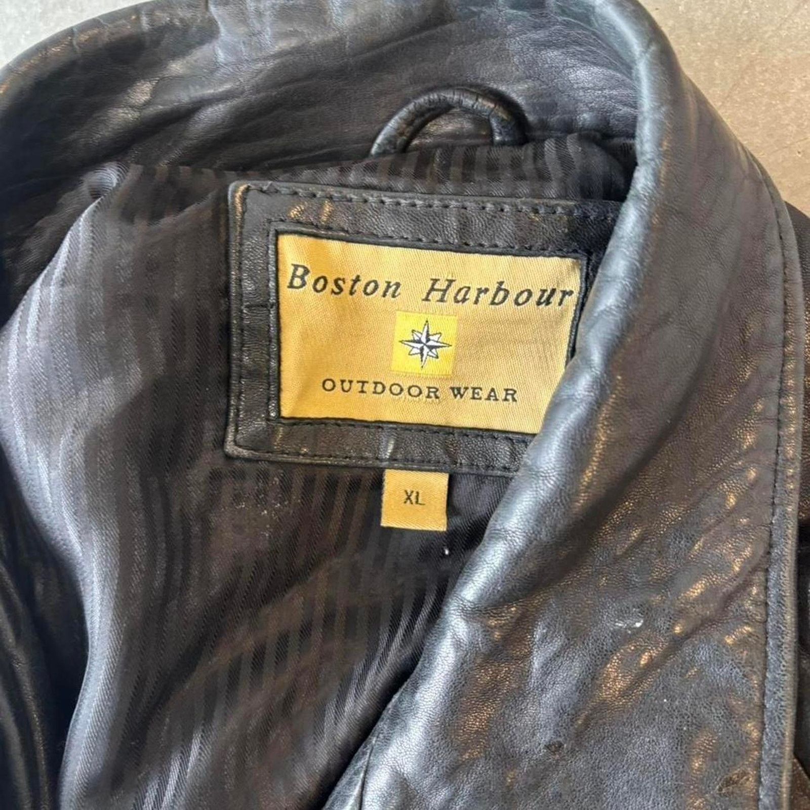 Vintage Vintage 90s black leather jacket Size US XL / EU 56 / 4 - 3 Thumbnail