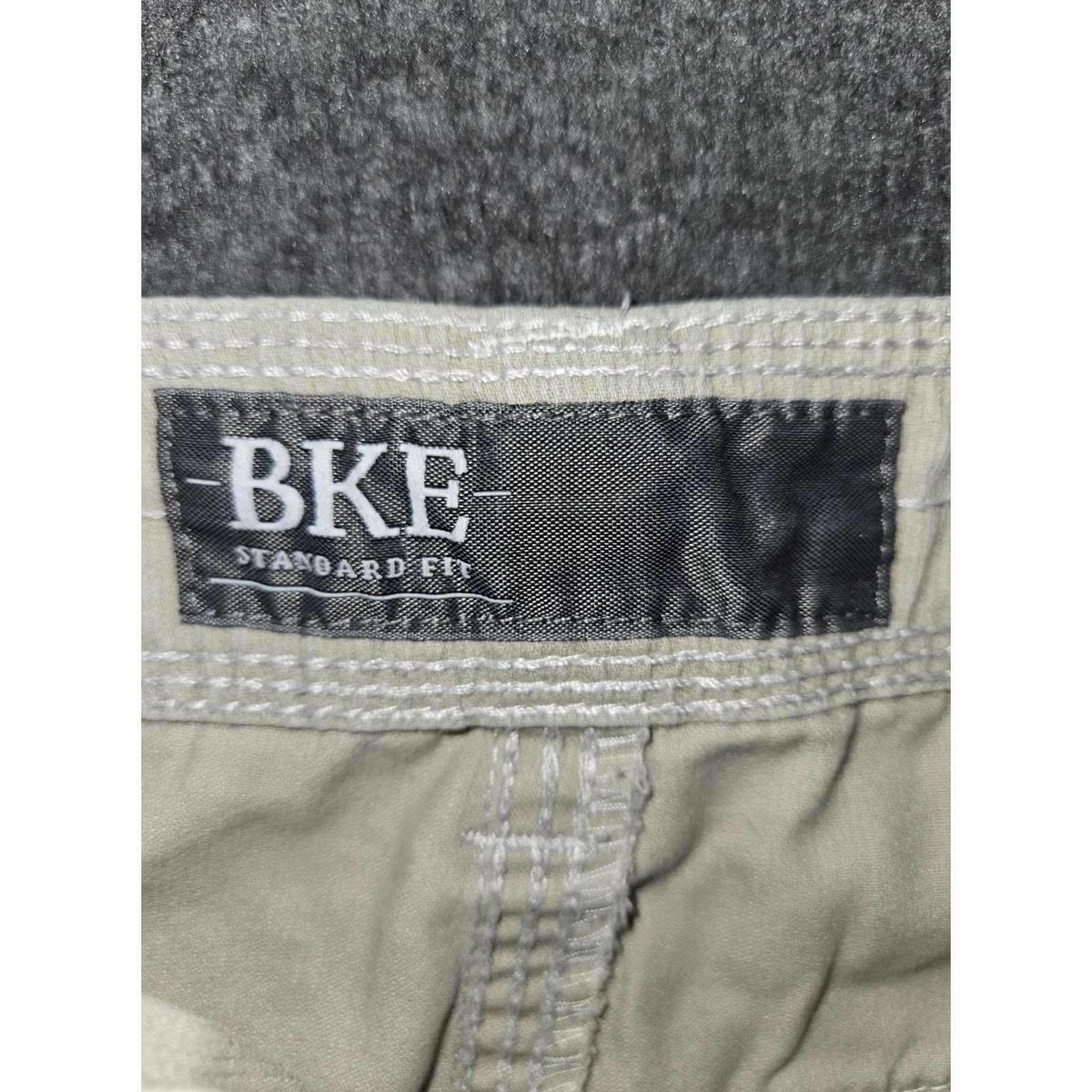 BKE BKE Cargo Shorts Mens 29 Beige Khaki Clyde Standard Fit Utility Pockets Casual Size US 29 - 2 Thumbnail