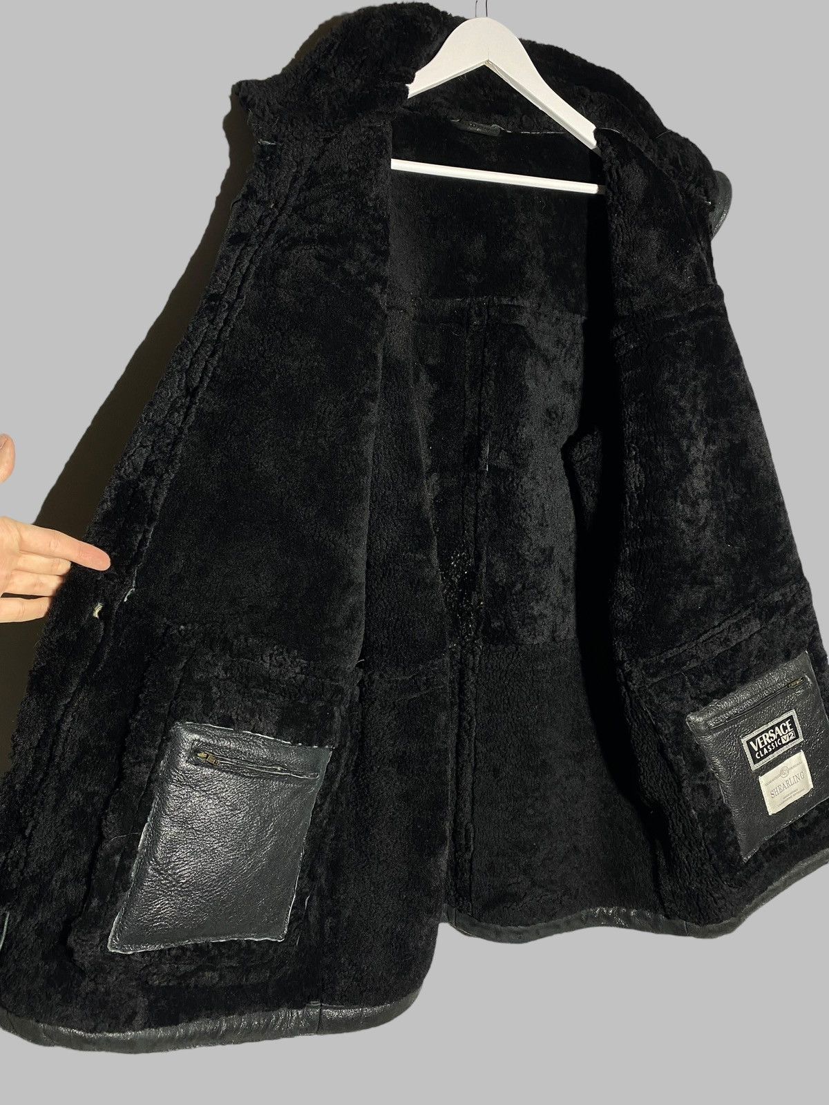 Versace Versace Classic V2 Shearling Jacket Black Vintage Rare Coat Size US XL / EU 56 / 4 - 2 Thumbnail