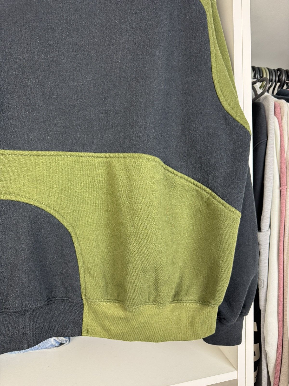 Nike Vintage Nike Reworked Two Tone Sweatshirt White Tag USA Size US L / EU 52-54 / 3 - 22 Thumbnail