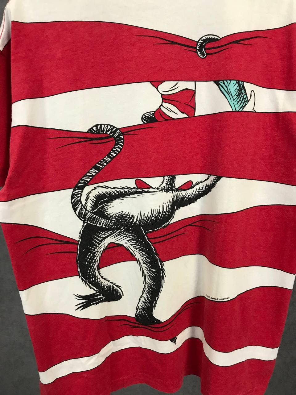 Vintage Dr.Suess Grinch vintage comics movie tee Size US M / EU 48-50 / 2 - 6 Thumbnail