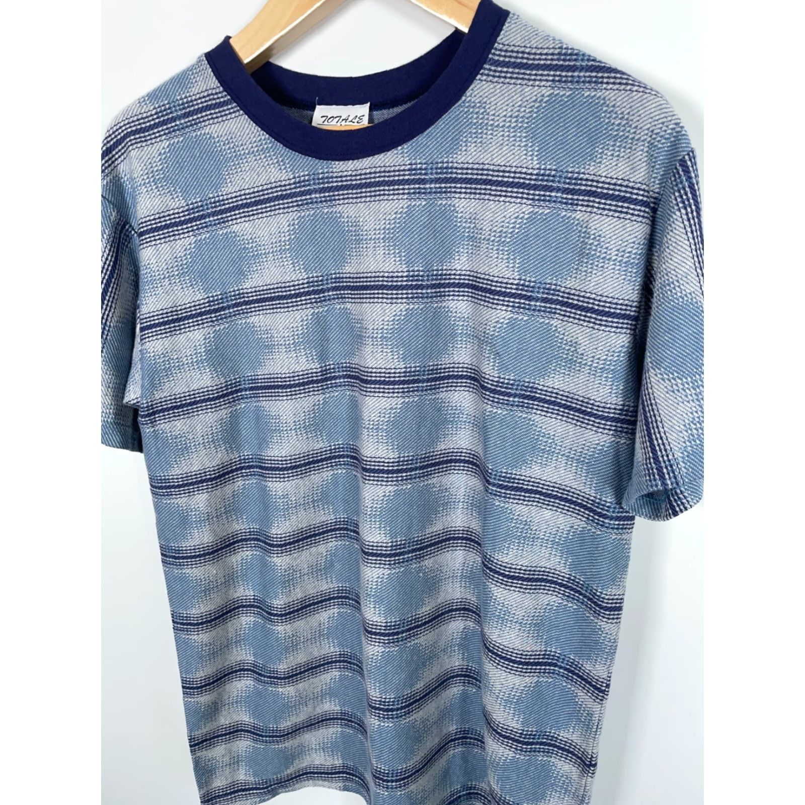 Vintage Vintage 90s Striped T-Shirt Large Blue Geometric Pattern USA Made Striped Size US L / EU 52-54 / 3 - 7 Thumbnail