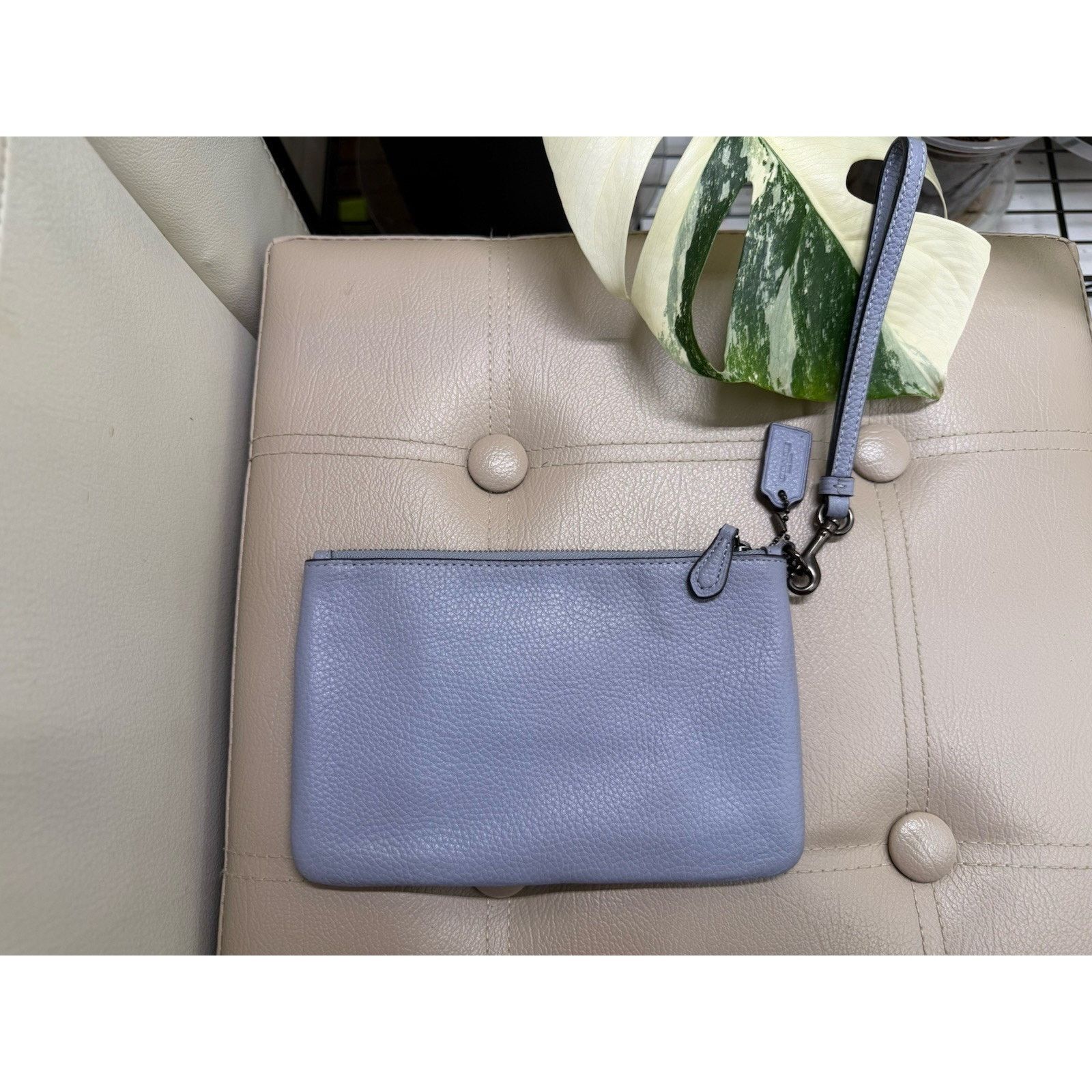Coach Coach Blue Pebbled Leather wristlet corner zip 5" X 7.5" Size ONE SIZE - 3 Thumbnail