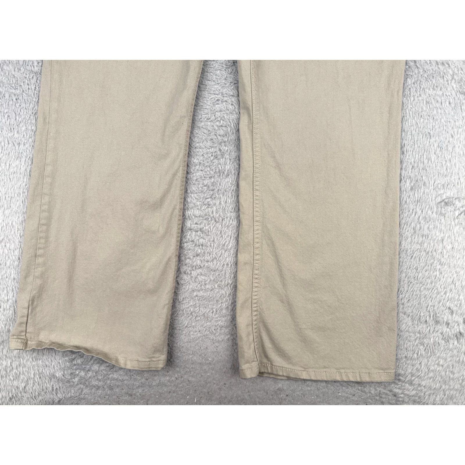 Levi's VINTAGE Levi's Jeans Women 18 Beige Denim Low Rise Bootcut Cotton Medium Wash 38x29 Remains? Size 40" / US 18 - 2 Thumbnail