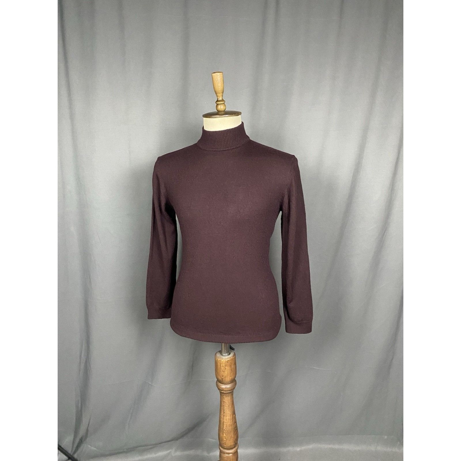 Loro Piana Loro Piana Men's Burgundy Purple Wool Turtleneck Sweater Siz Size US M / EU 48-50 / 2 - 4 Thumbnail