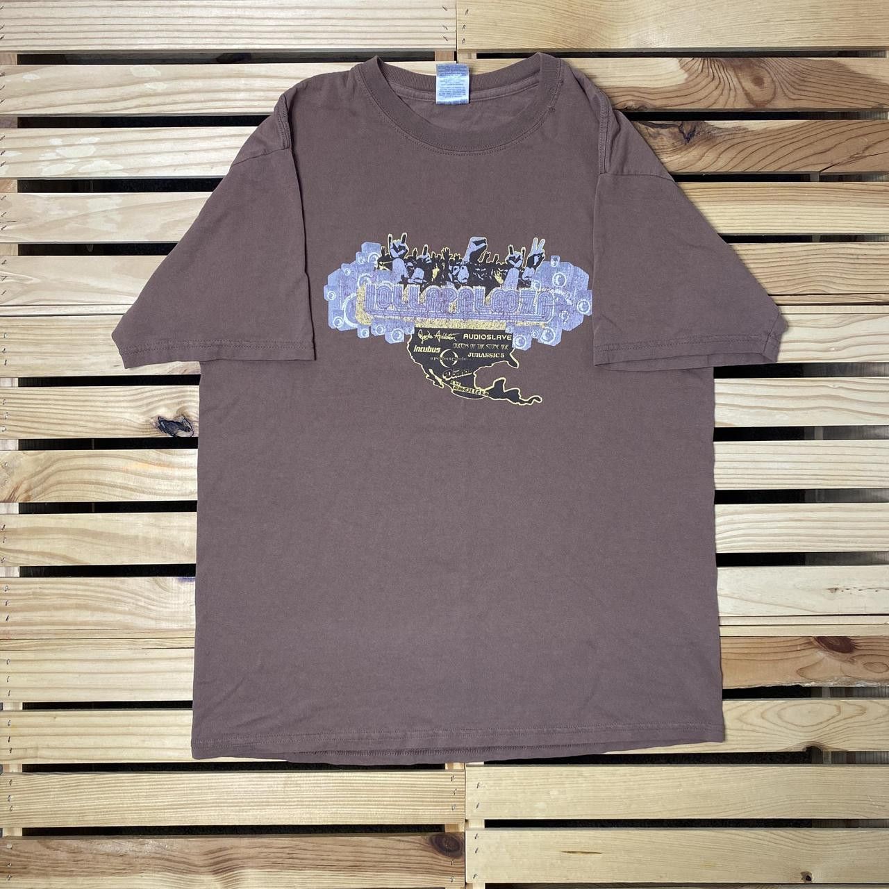 Gildan Vintage Lollapalooza 2003 Brown Concert Tee Size Medium Size US M / EU 48-50 / 2 - 1 Thumbnail