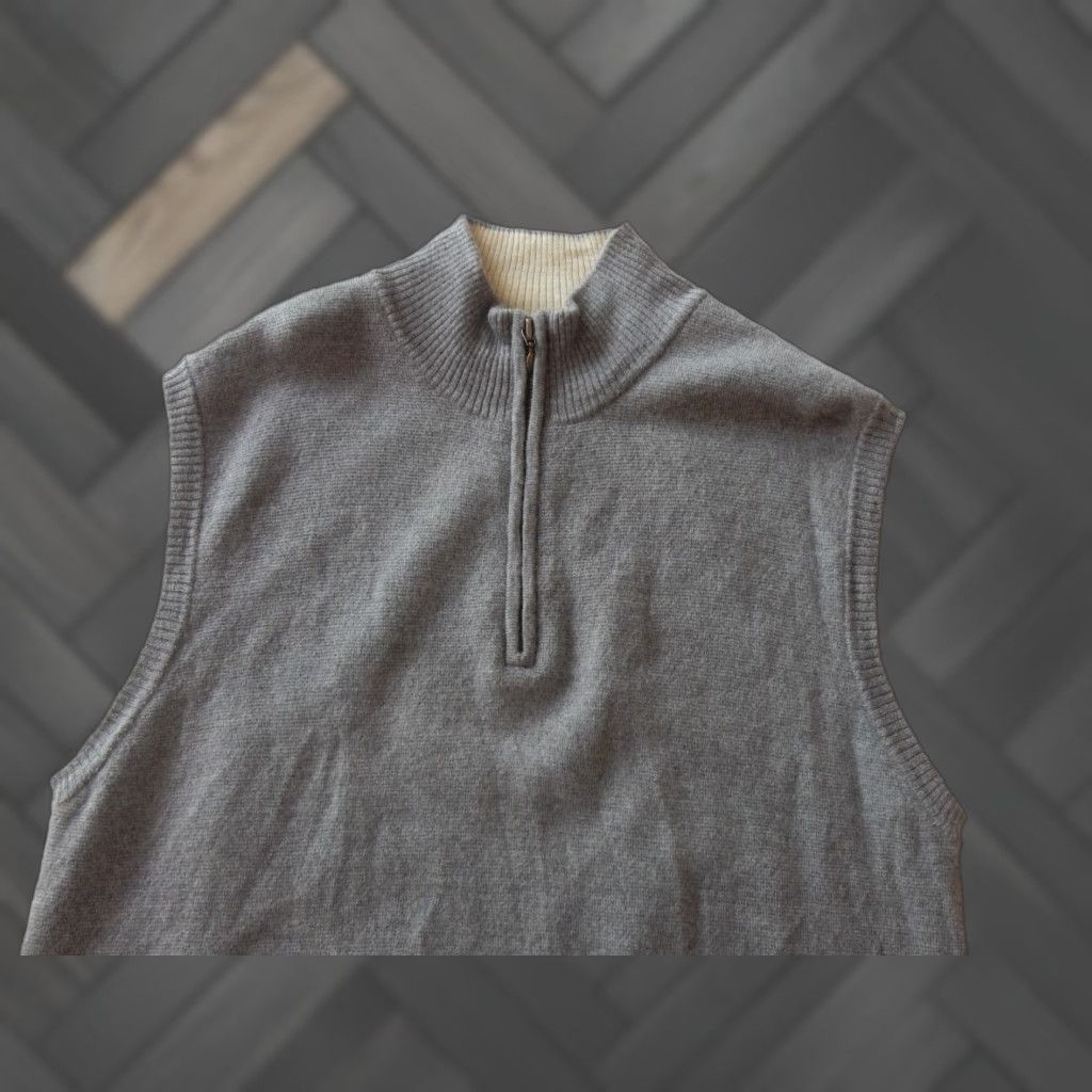 Peter Millar Peter Millar Vest Shirt M Mens 1/4 Zip Wool Gray 21 inch Chest 30 inch Length Mint Condition Size US M / EU 48-50 / 2 - 1 Thumbnail