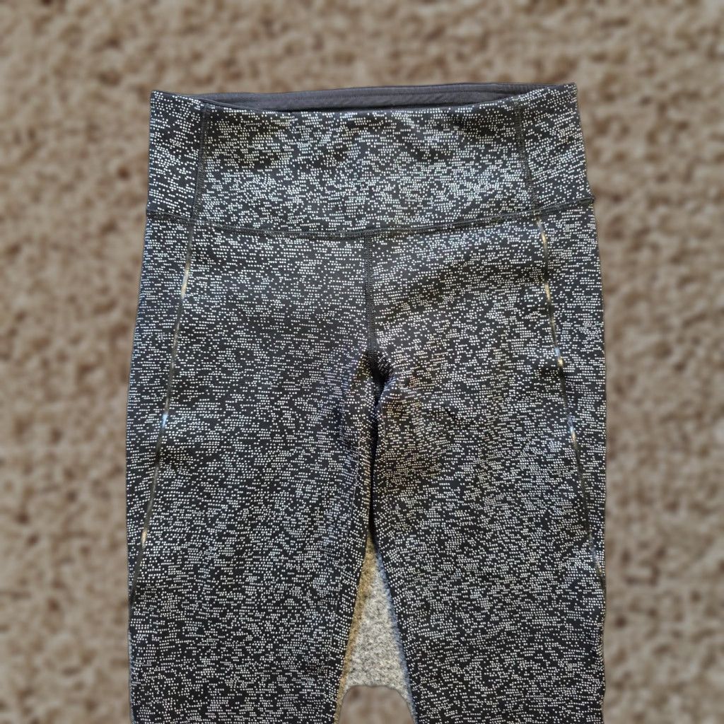 Lululemon Lululemon Wunder Under Crop Leggings Womens Size 4 Black Speckled Athletic Stretch Carnival Size 27" / US 4 / IT 40 - 1 Thumbnail