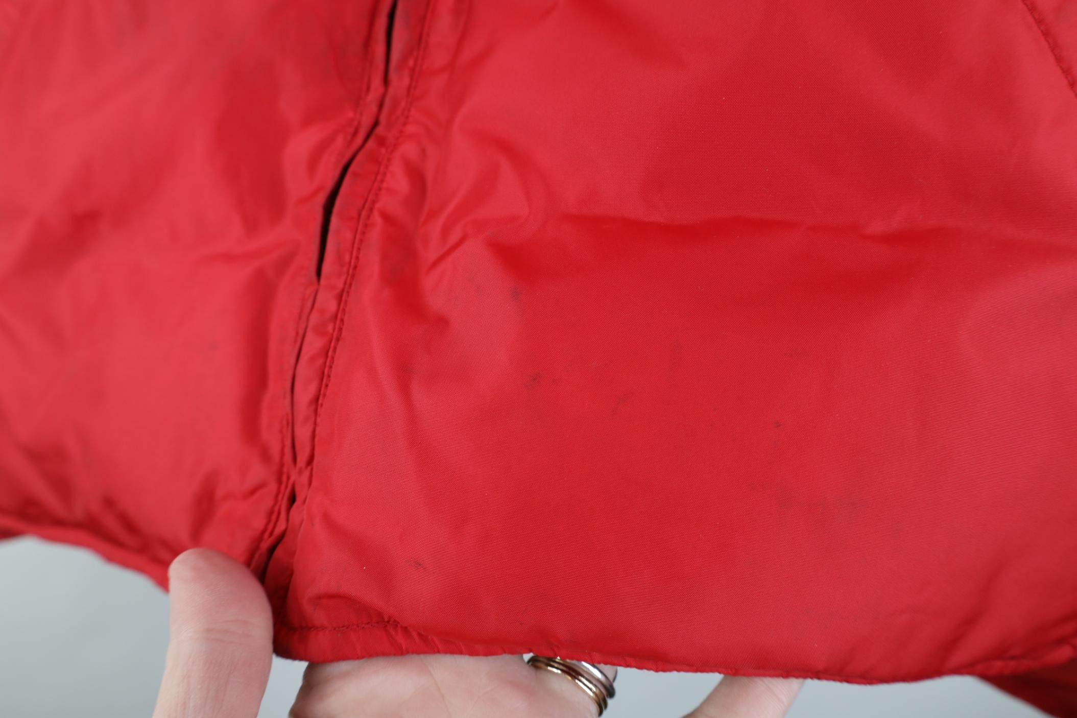 Eddie Bauer Vintage 90s Eddie Bauer Goose Down Puffer Vest Jacket Red Size US XL / EU 56 / 4 - 6 Thumbnail