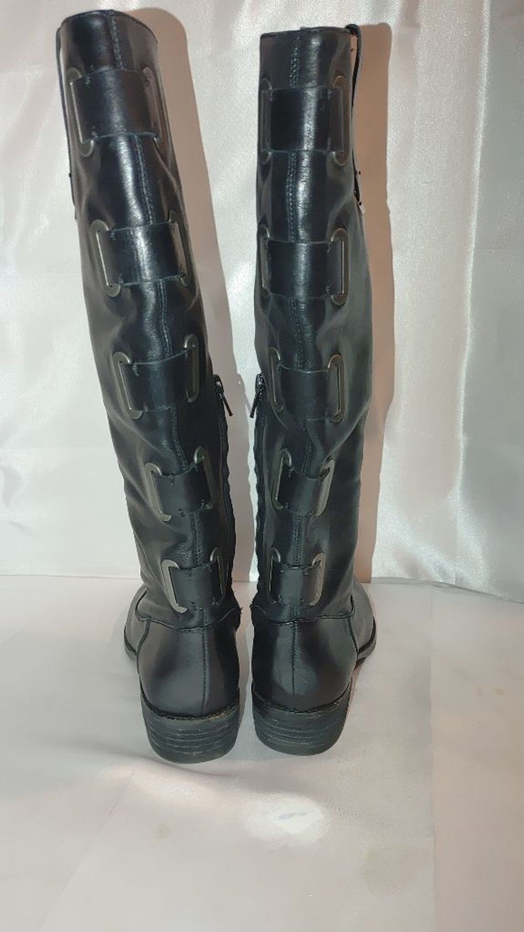 Aritzia Arturo Chiang Elsie Leather Moto Boots Size 7.5M NWOB Size US 7.5 / IT 37.5 - 7 Thumbnail