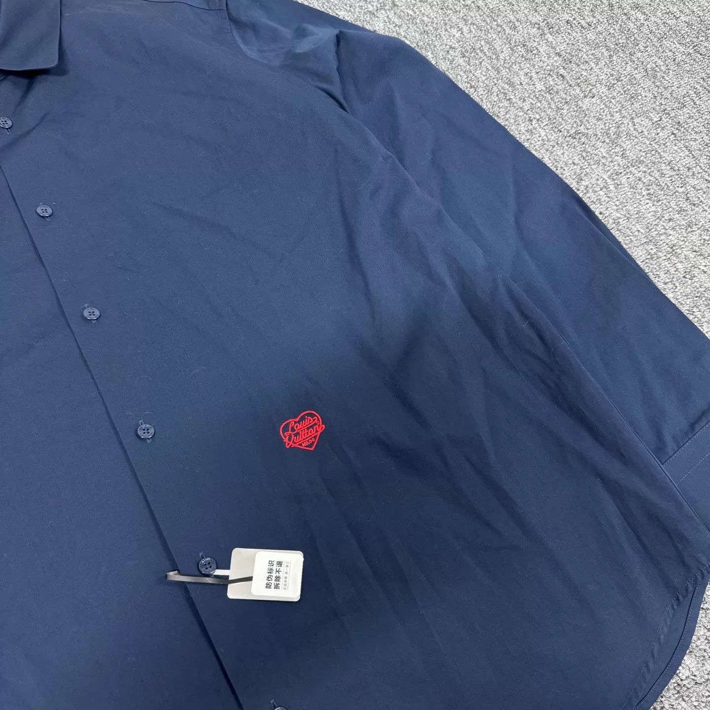 Louis Vuitton LV x Nigo Heart Embroidered Logo Shirt L 99 New Size US L / EU 52-54 / 3 - 4 Thumbnail