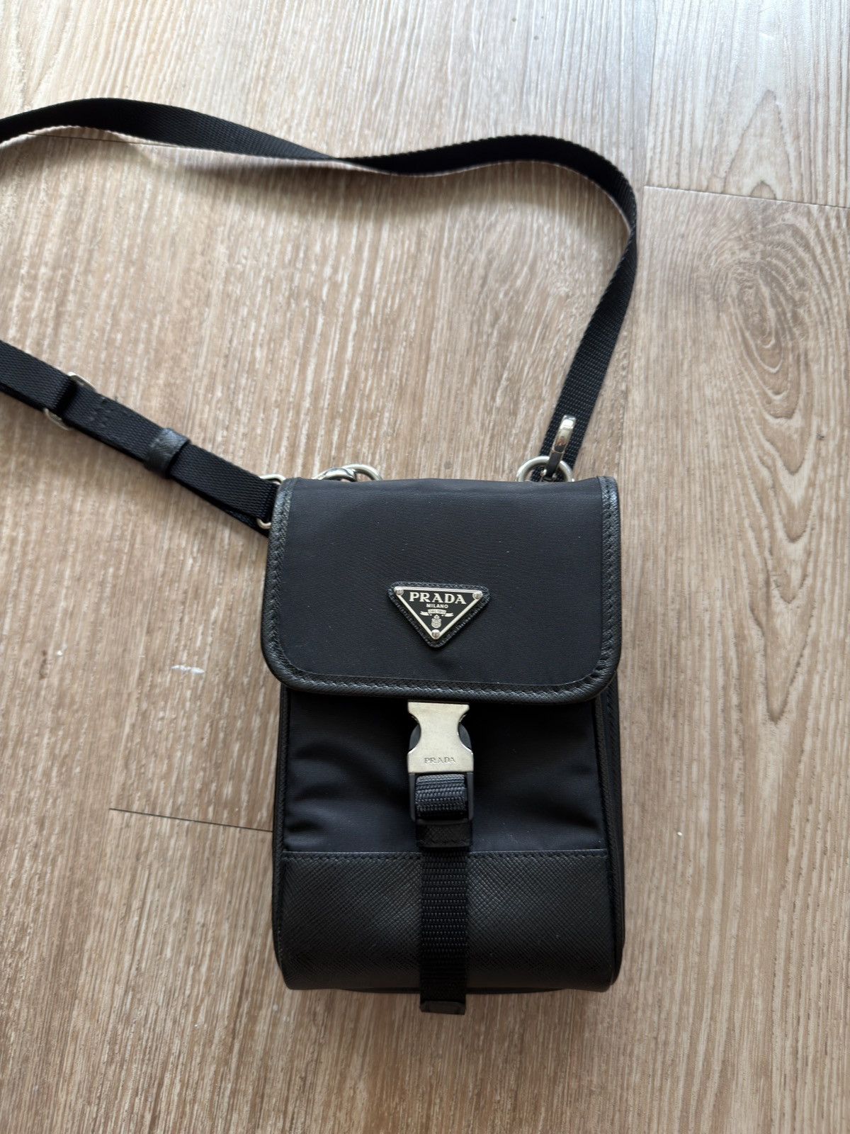 Prada Prada lanyard phone holder Size ONE SIZE - 1 Thumbnail