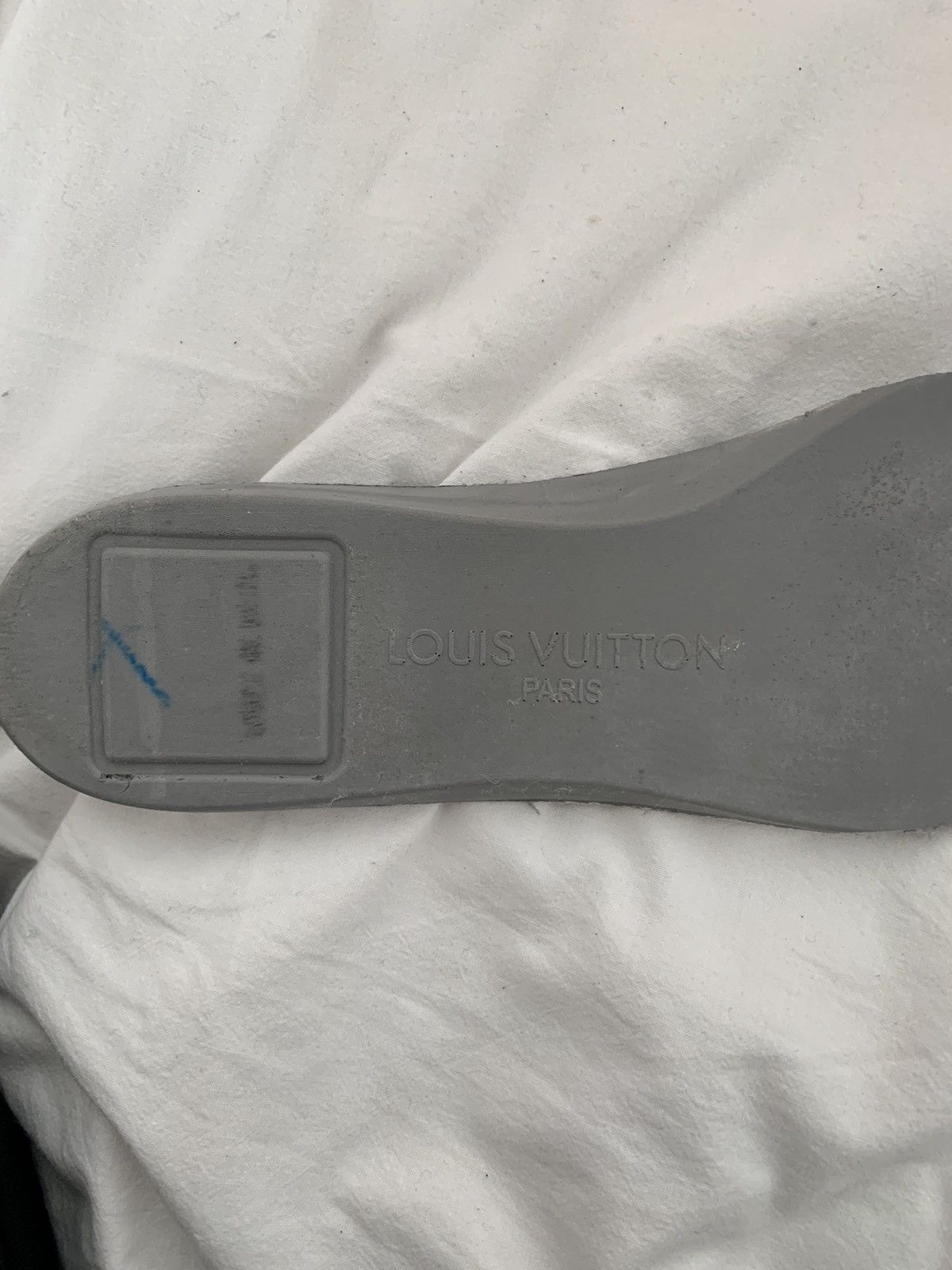 Louis Vuitton Authentic Louis Vuitton Trainer – Virgil Abloh SS19 Debut Size US 10 / EU 43 - 12 Thumbnail