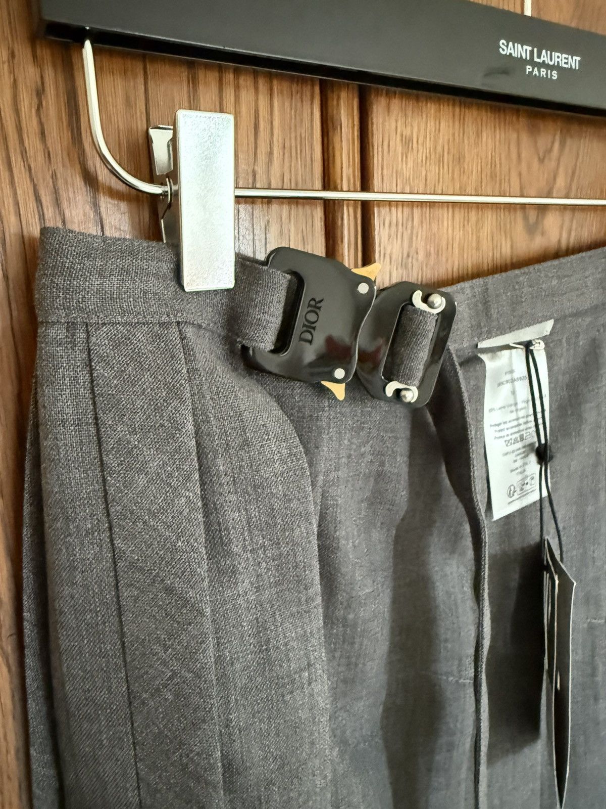 Dior $3.9k FW23 Dior buckle belt kilt skirt Kim Jones grey grail Size ONE SIZE - 1 Thumbnail