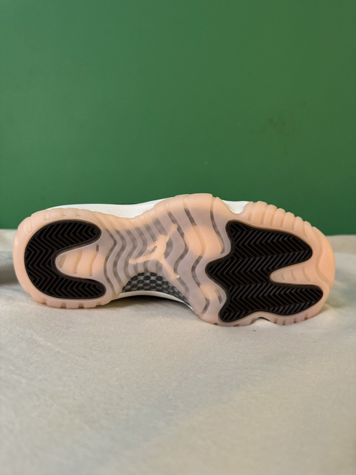 Jordan Brand Jordan 11 neapolitan 2023 Size US 5.5 / IT 35.5 - 6 Thumbnail