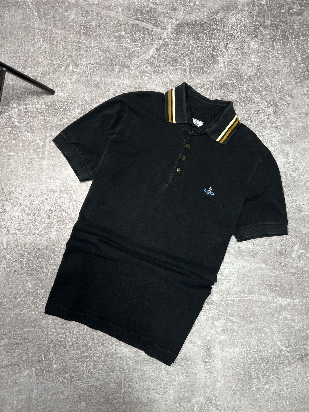 Vivienne Westwood Vivienne Westwood T-Shirt Polo Mini Logo Size US XL / EU 56 / 4 - 1 Thumbnail