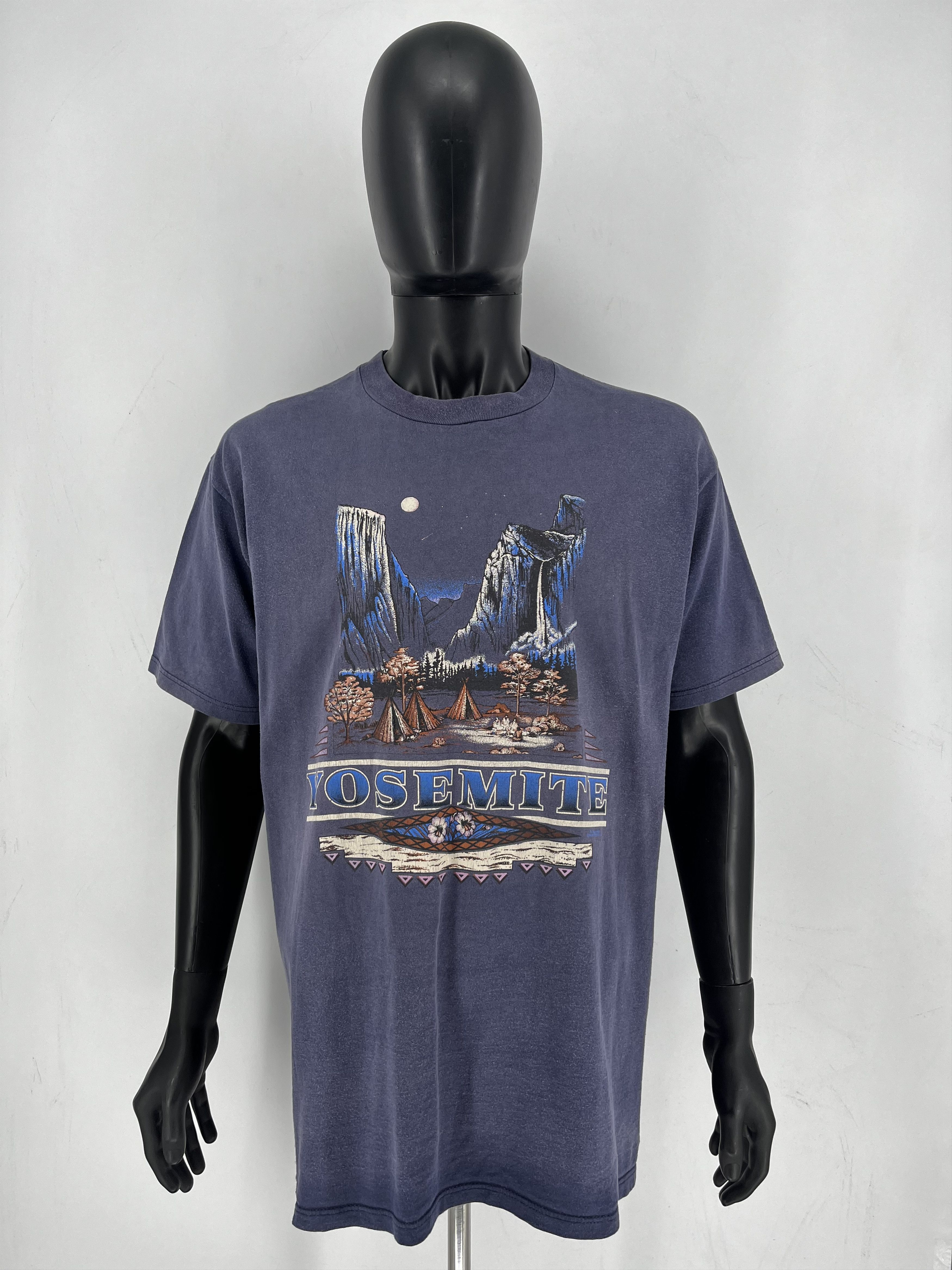 Vintage Vintage Yosemite Park Mountain Camp Moon Graphic Purple Size US XL / EU 56 / 4 - 3 Thumbnail