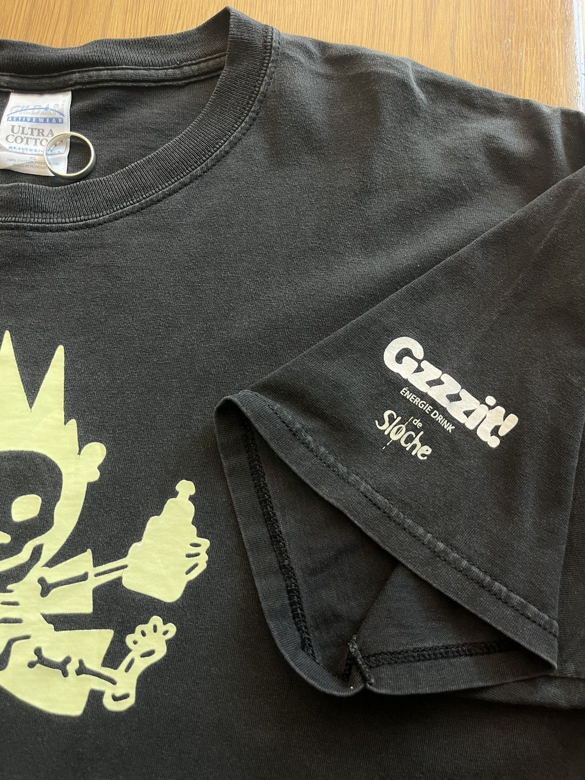 Vintage Vintage Gzzzit! Energie Drink de Sloche Fluorescent 00’s Tee Size US XL / EU 56 / 4 - 9 Thumbnail