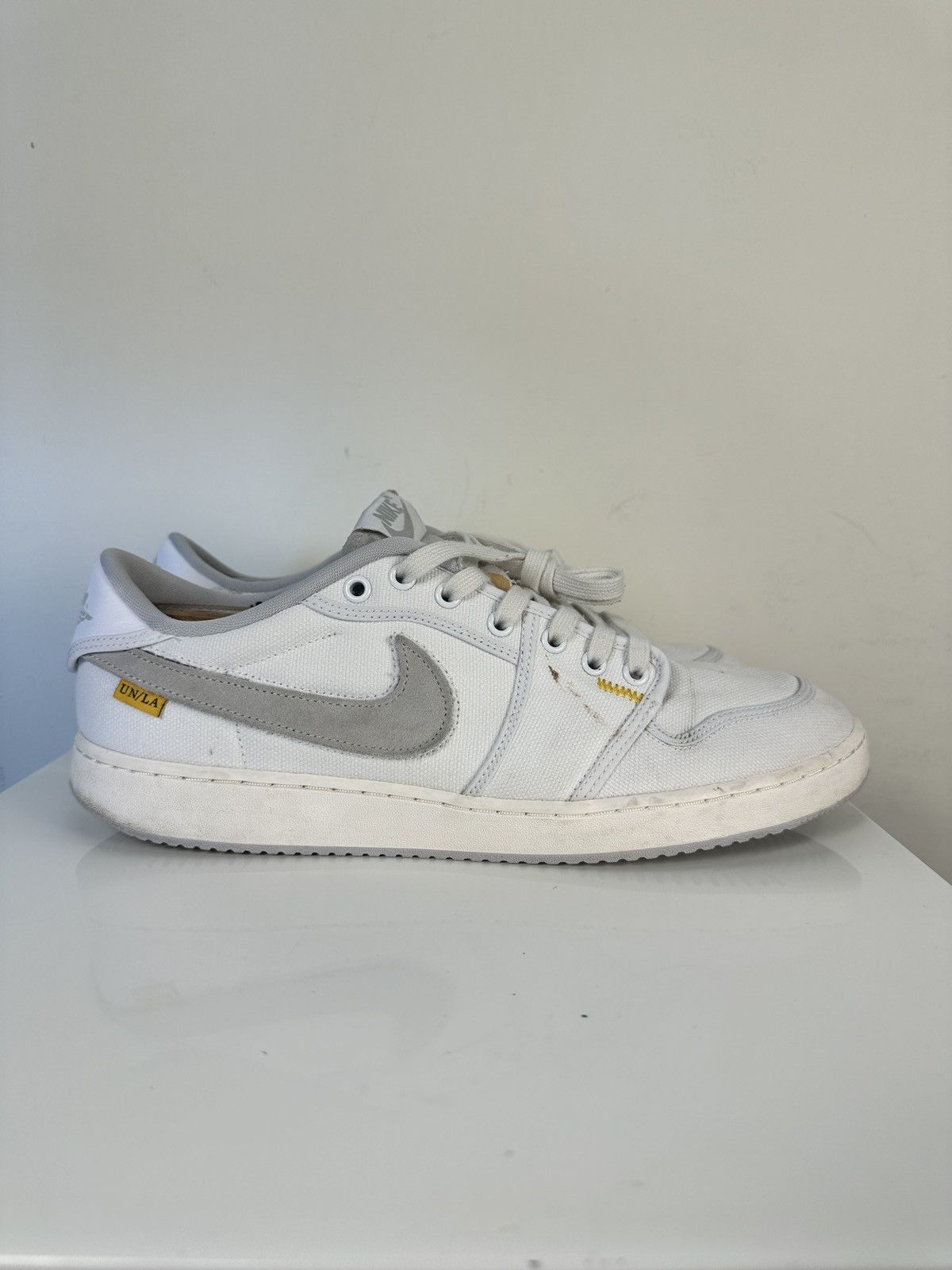 Jordan Brand × Nike Air Jordan 1 AJKO x Union White Canvas Men Sneaker Size 13 Size US 13 / EU 46 - 6 Thumbnail