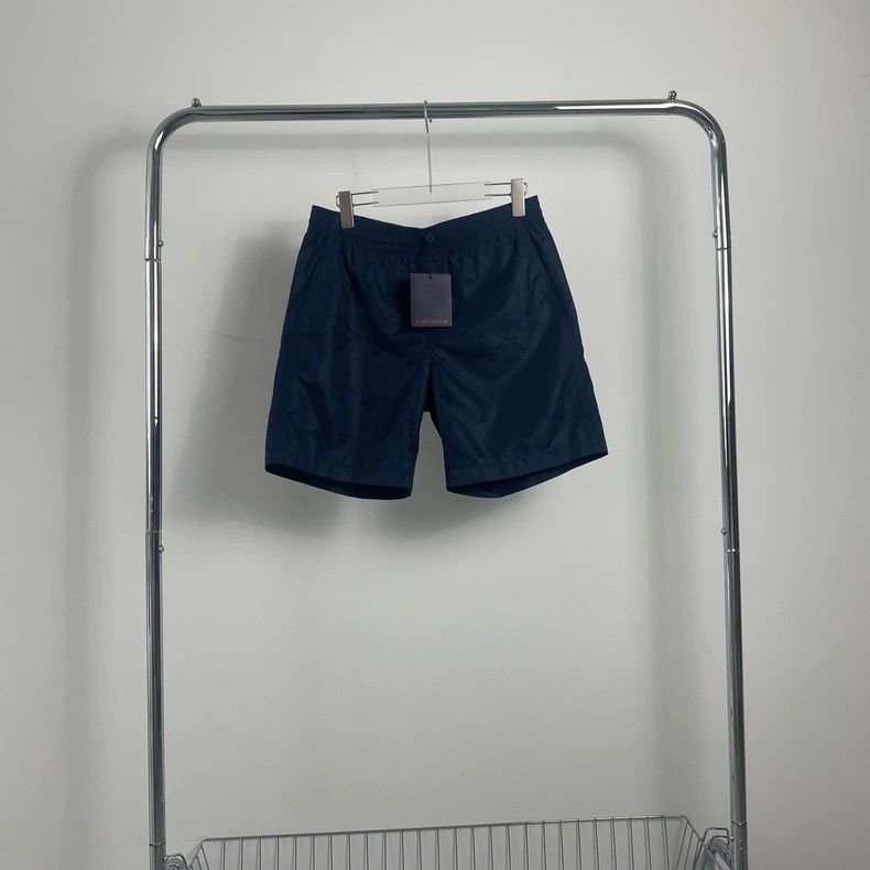 Louis Vuitton Louis Vuitton size s full print blue shorts 2501-Nextarrow Size US 28 / EU 44 - 1 Thumbnail